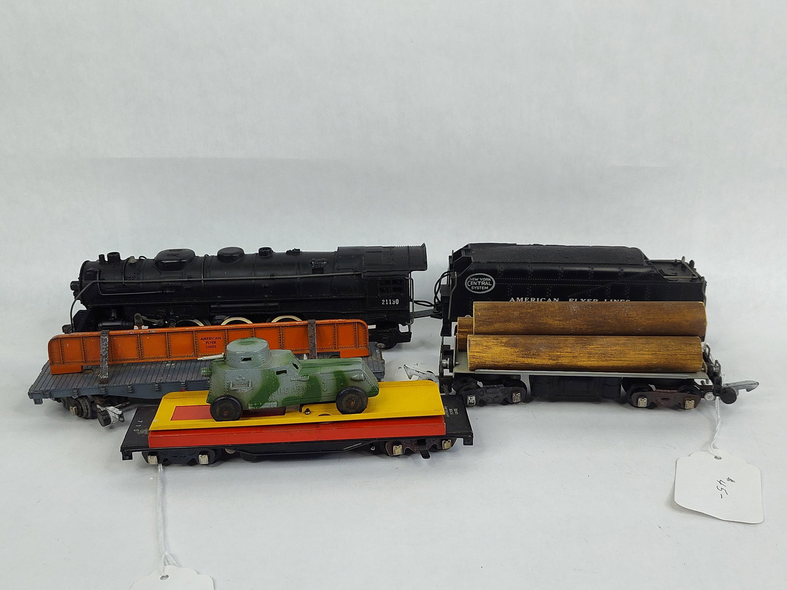 VTG American Flyer Gilbert Trains NY Central Rail Road Locomotive, Coal Car, Log Hauler, US Army Car (1 of 6)