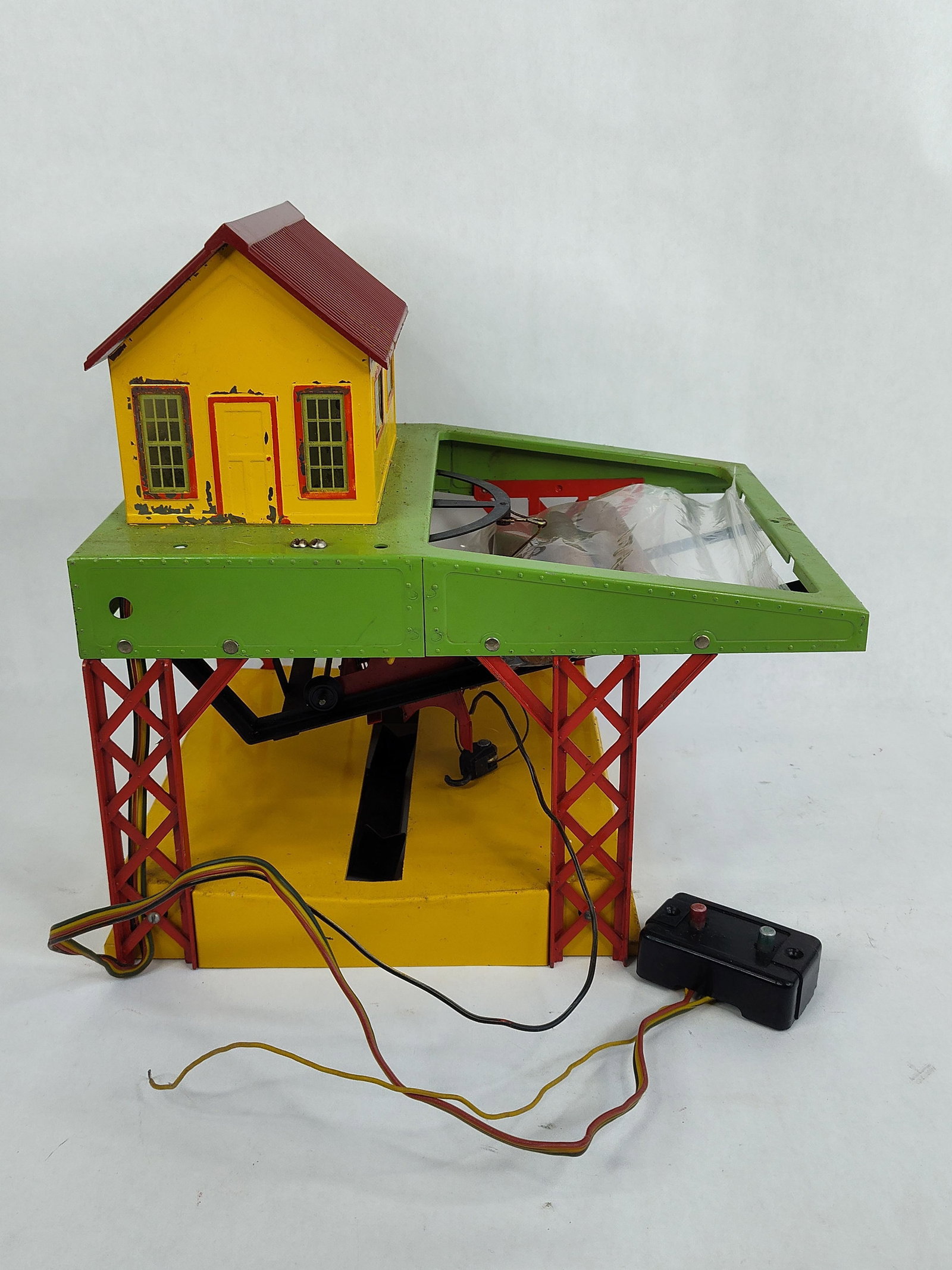 VTG American Flyer No. 751 Operating Log Loader Rail Road Accessory (1 of 9)