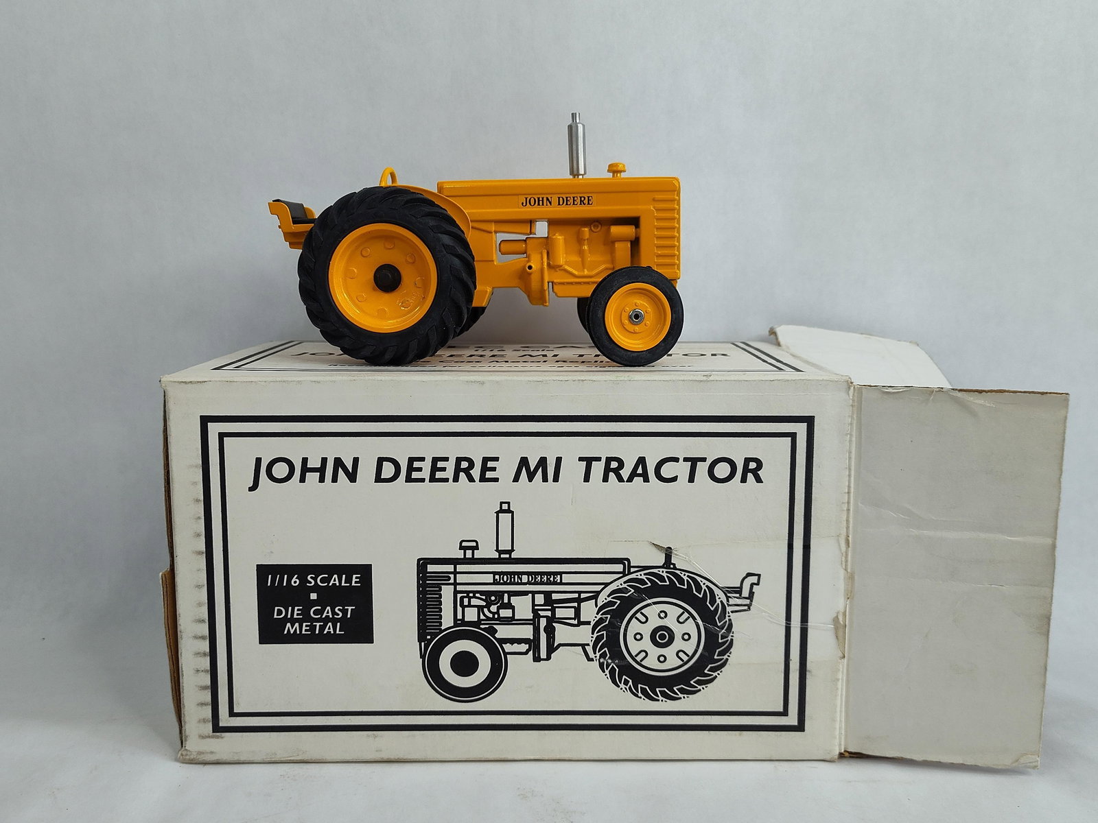 Spec Cast John Deere MI Tractor (1 of 5)