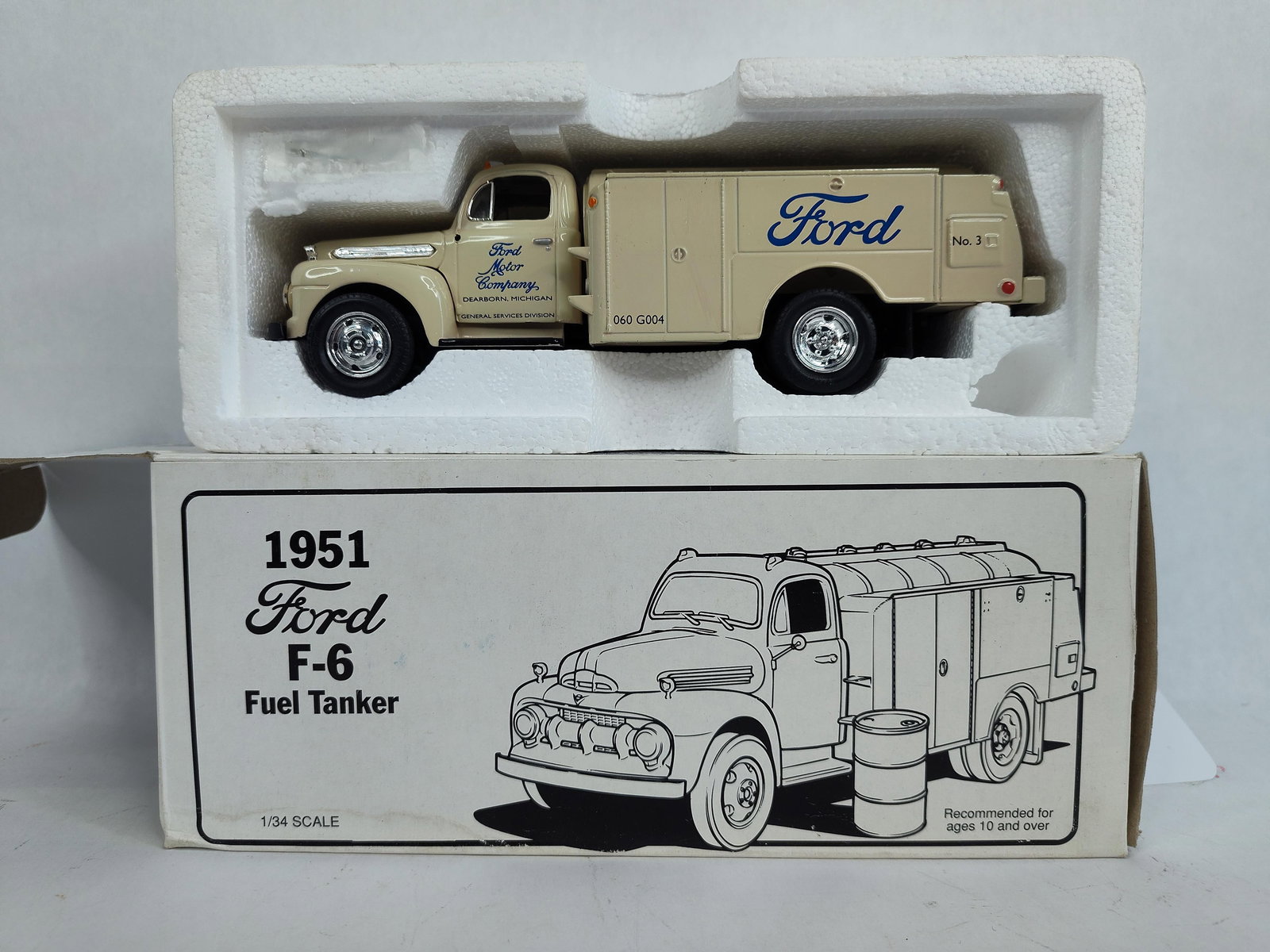 First Gear Highly Detailed 1951 Ford F-6 Fuel Tanker Precision Collectible Truck (1 of 5)