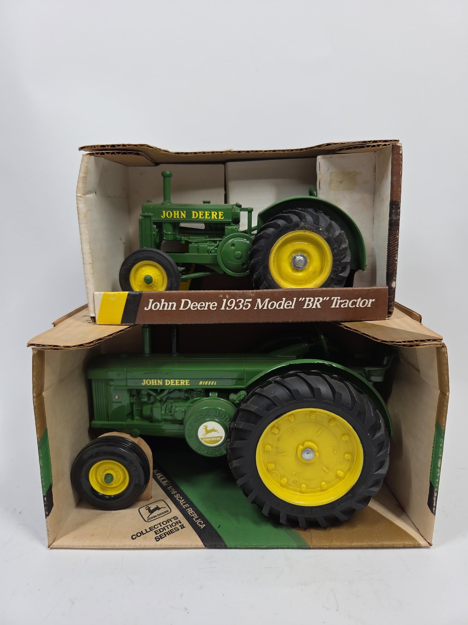 Ertl John Deere 1935 Model BR & 1949 JF Model R Collector Edition Blueprint Replica Tractors: .