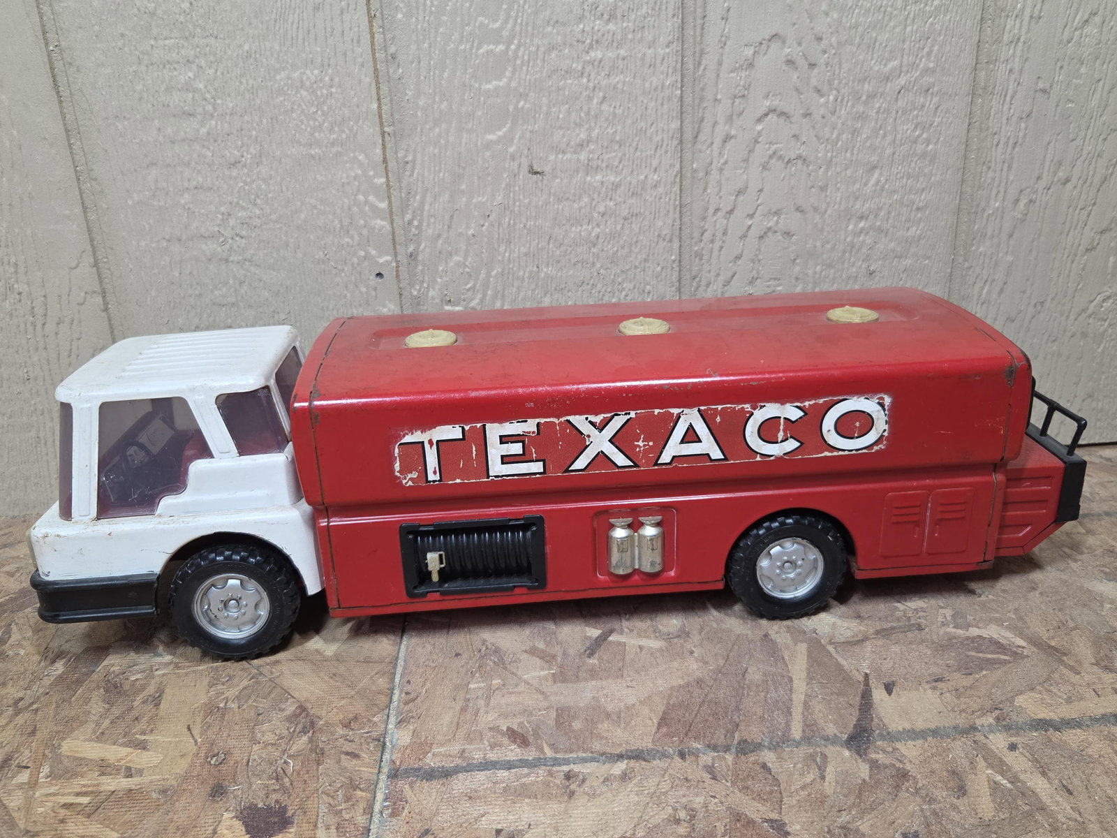 Texaco Steel Fuel Tanker Truck: Made in USA by Magic Triangle Toys co. 24 inches. Cab has been repainted