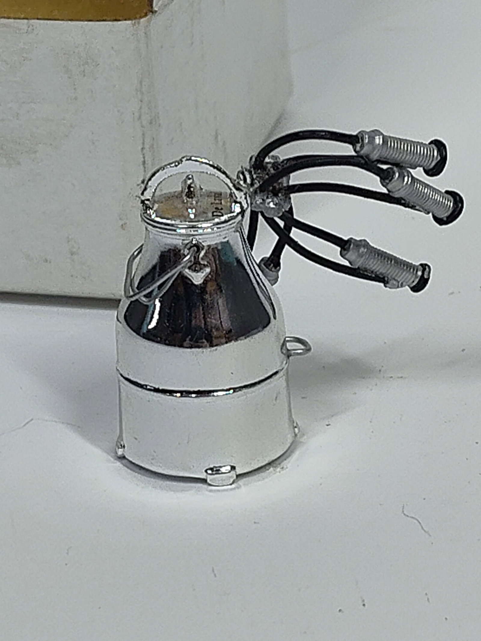 DeLaval Salesman Sample Milker - 4