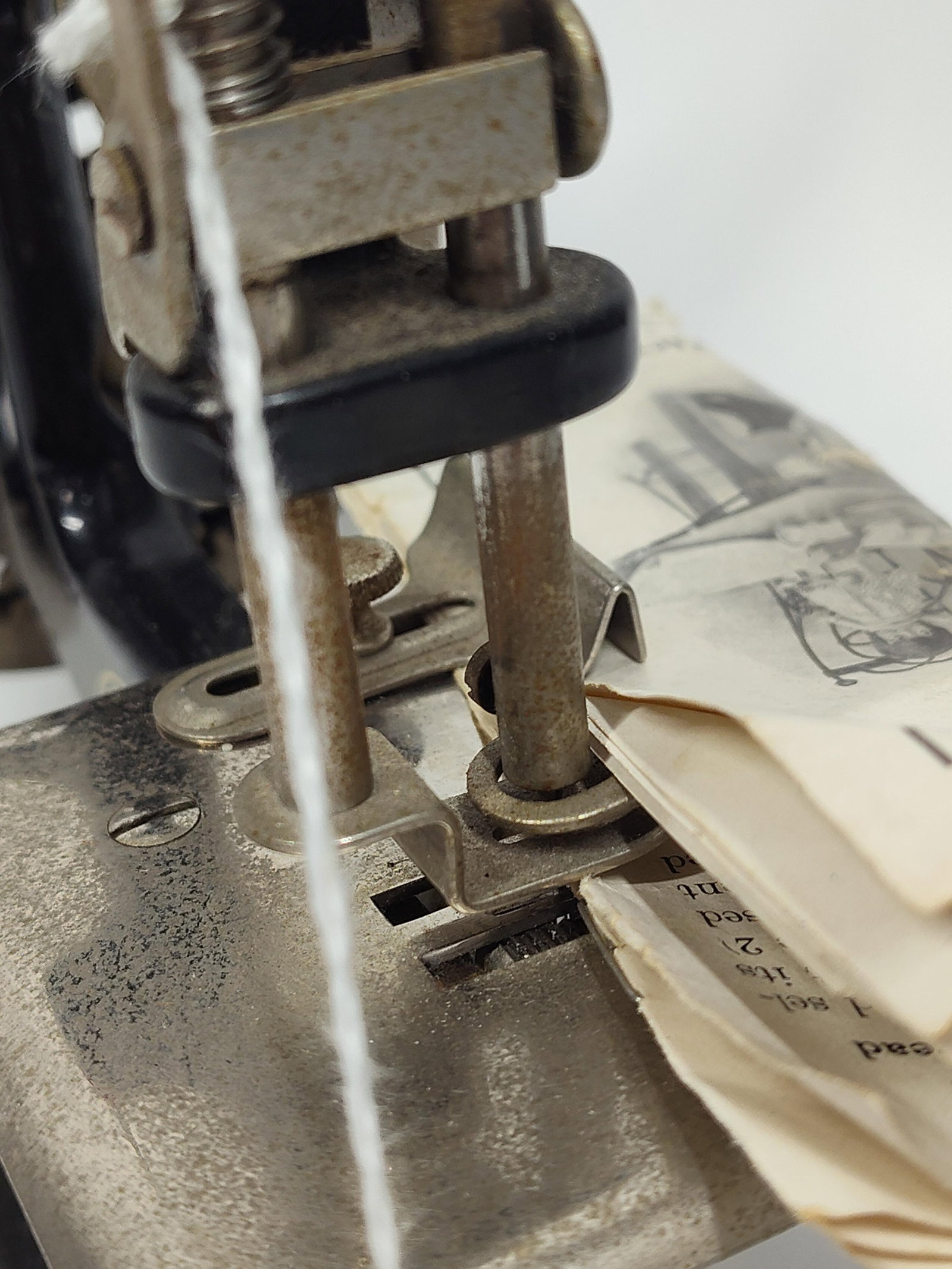 Singer Manf. Childs Sewing Machine - 5