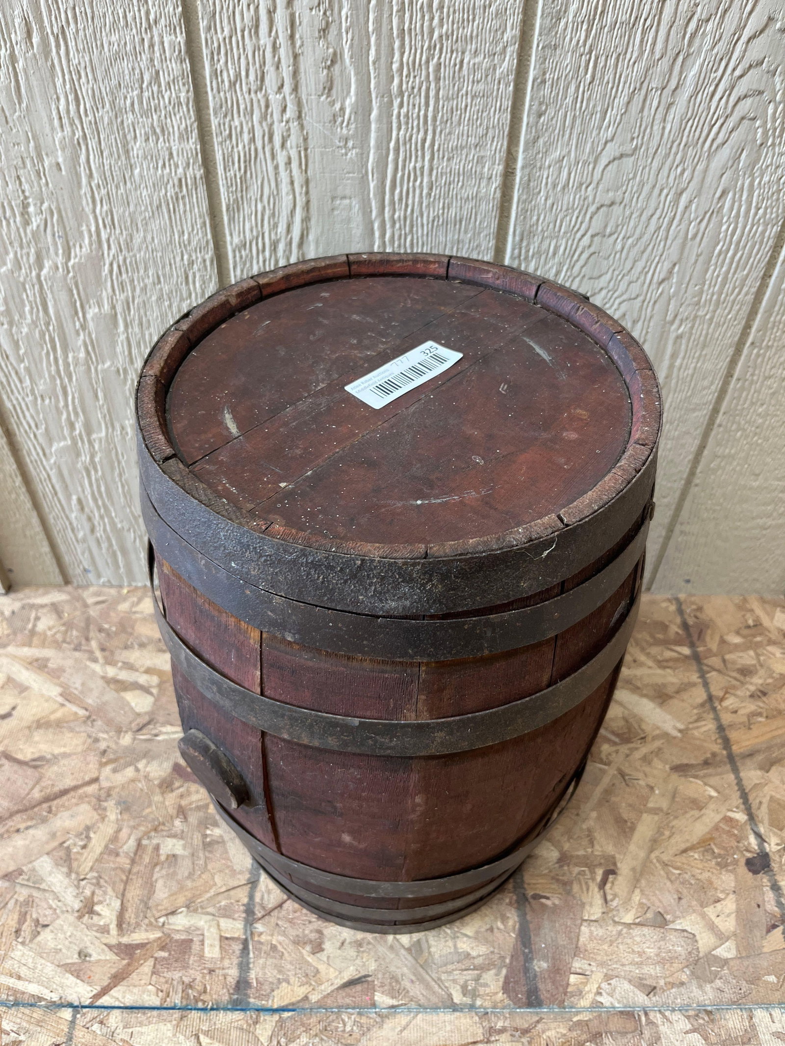 Rustic Table Top Barrel - 2