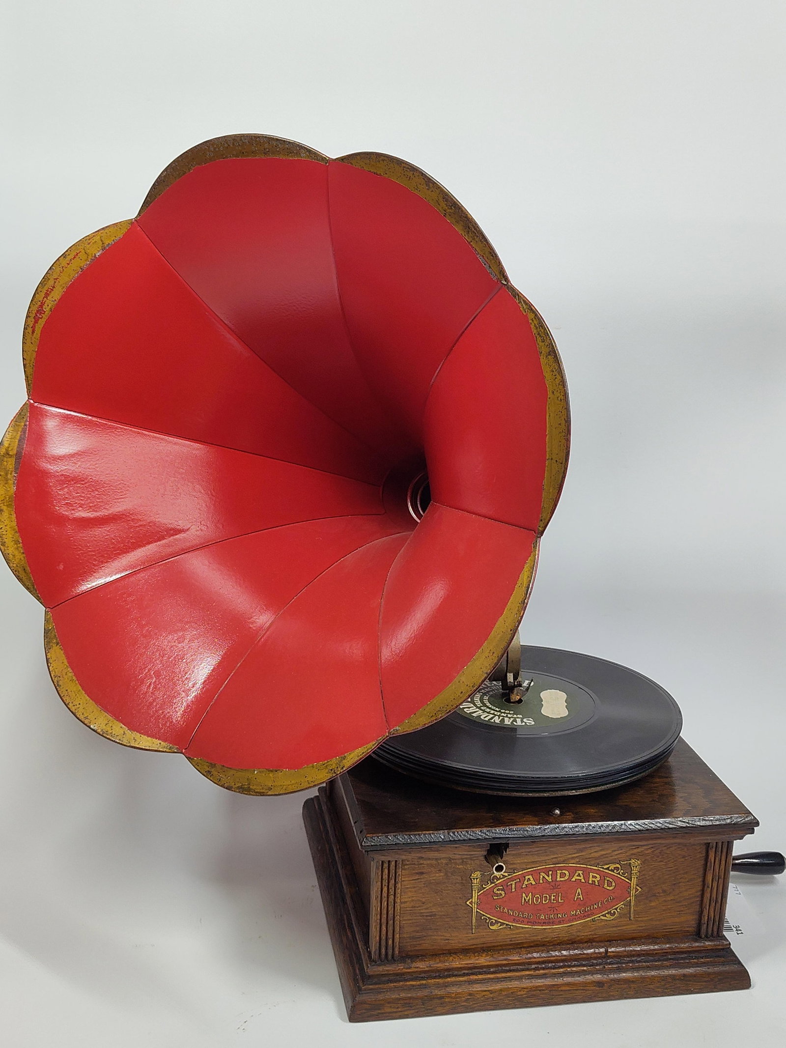 Standard Model A Talking Machine Phonograh (1 of 7)