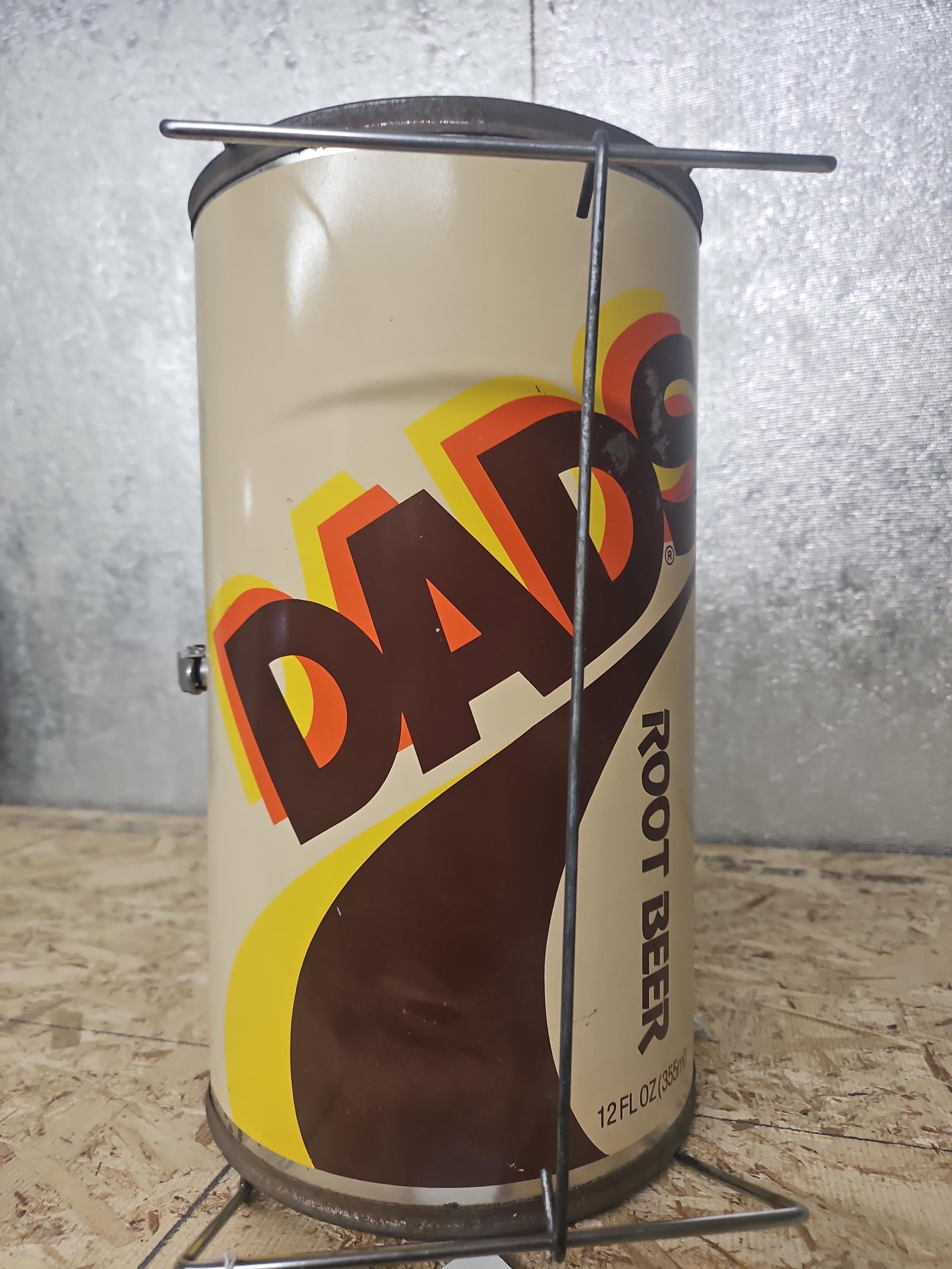 Dad's Root Beer Advertising Table Top Charcoal Grill: Showing great graphics and appears to be complete? 15 in W?