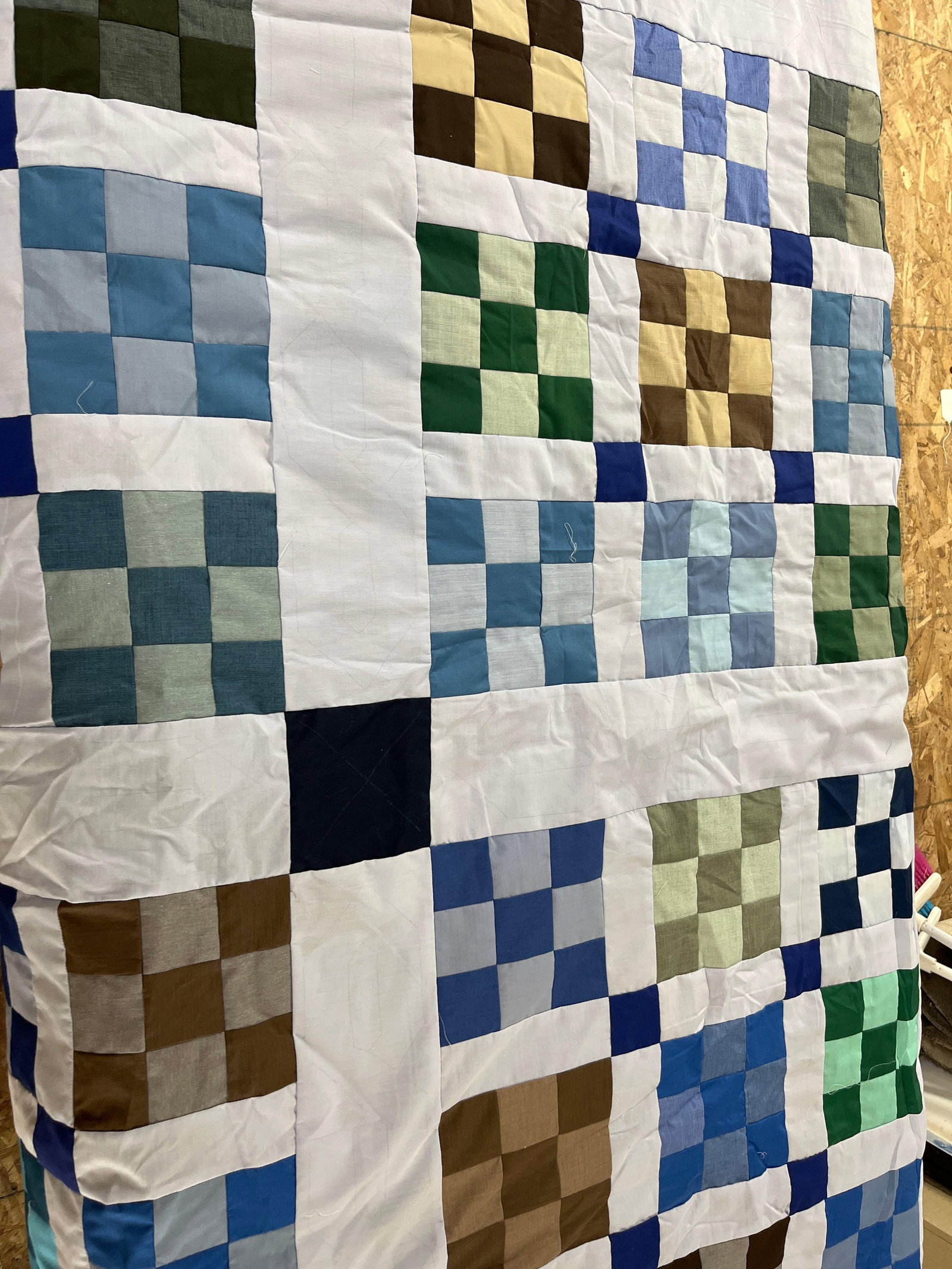 9 Square Quilt Topper: Unfinished, good condition. approx 100x111