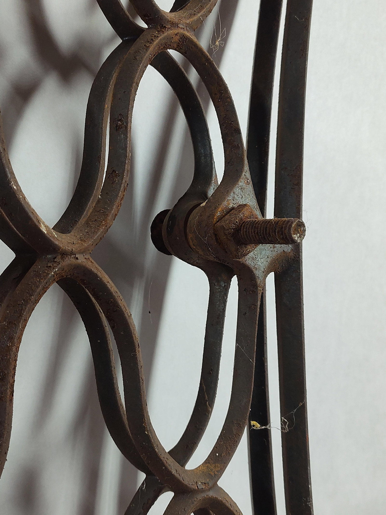 Cast Iron Singer Sewing Machine Base Open Work Ends - 5