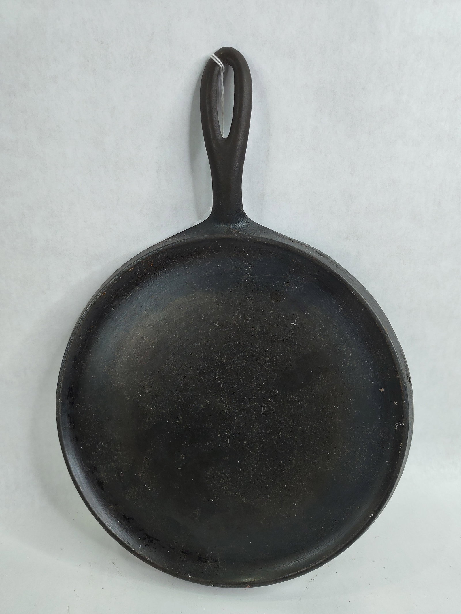Griswold Slant Logo No 8 Cast Iron Griddle (1 of 4)