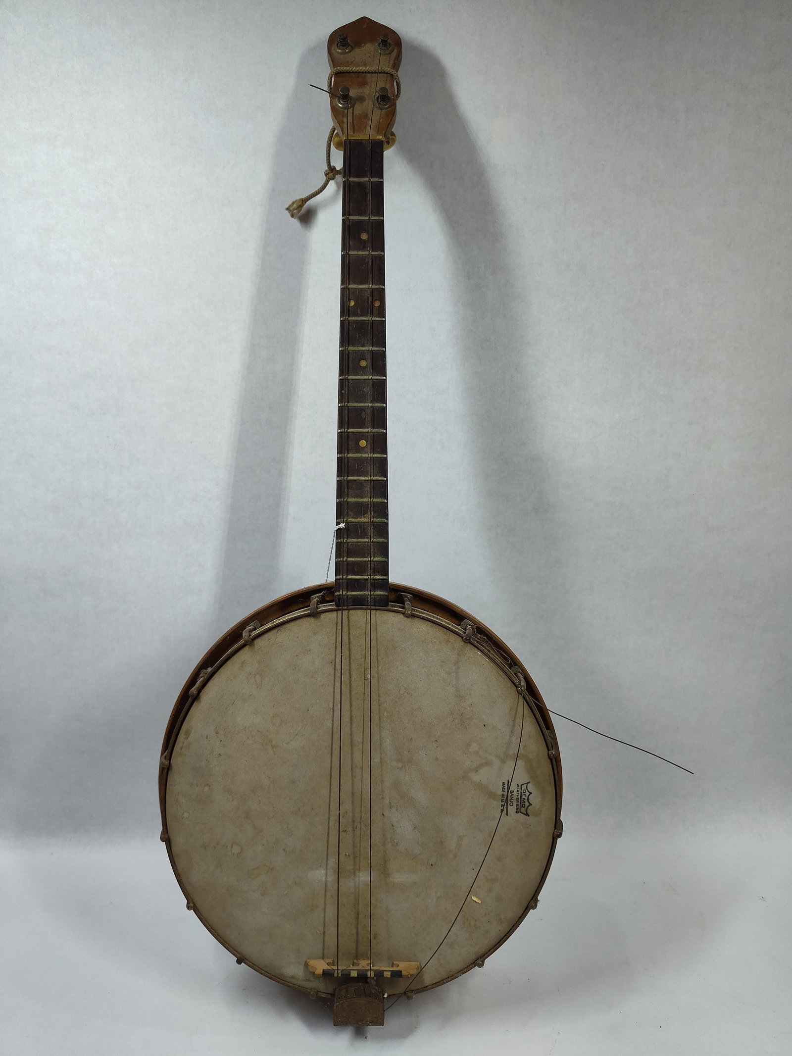 Remo Weather King Vintage Banjo (1 of 7)