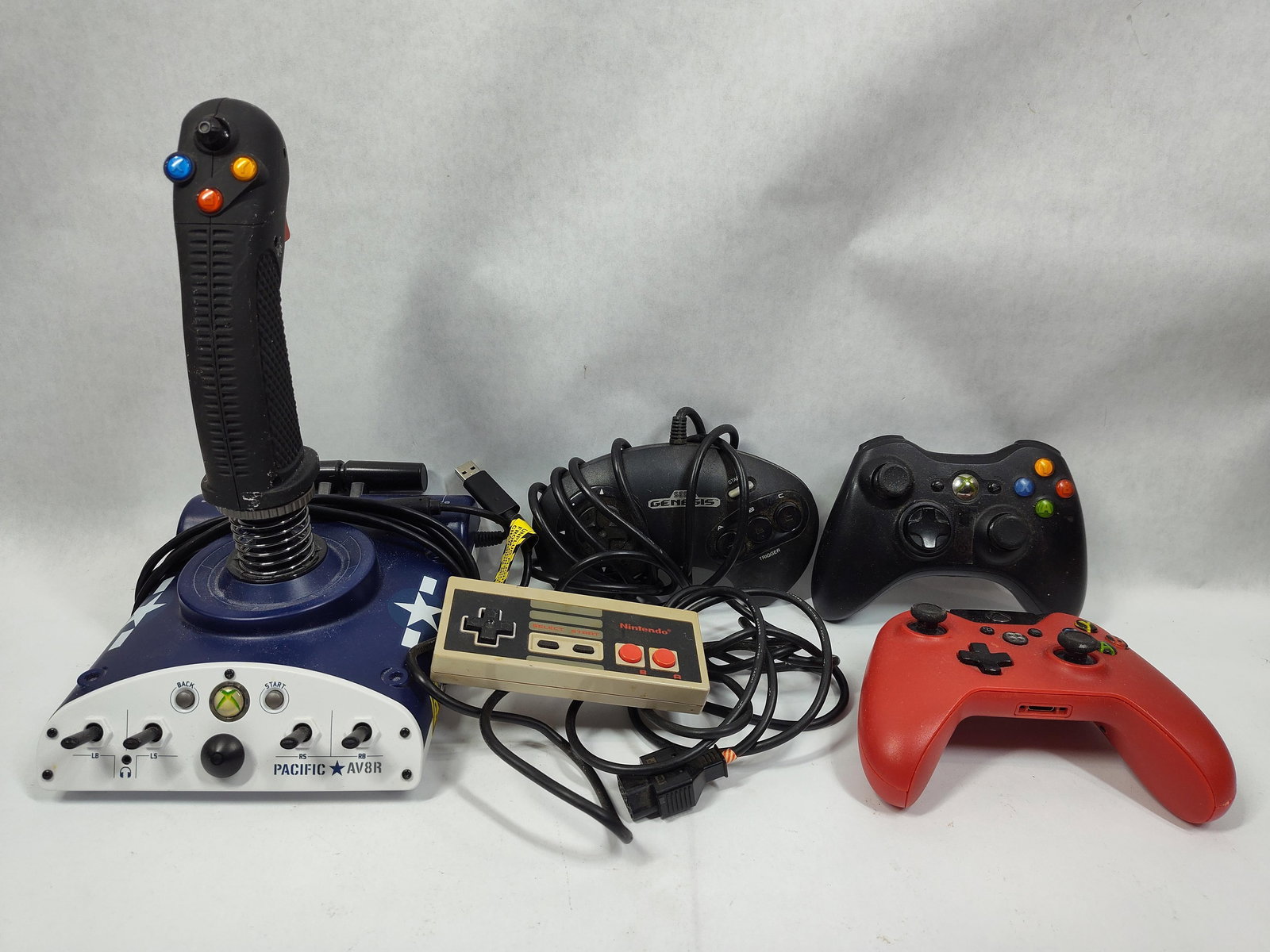 Lot of Vintage Game Controllers Inc Nintendo, Sega Genesis, Xbox and Xbox Aviator Joystick (1 of 6)