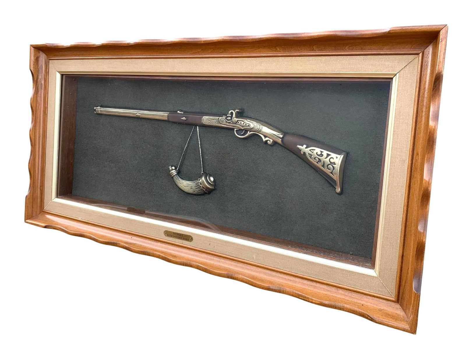 Mid Century TURNER 18th Century Style Flintlock Musket & Powder Horn Framed Shadowbox Wall Art (1 of 7)