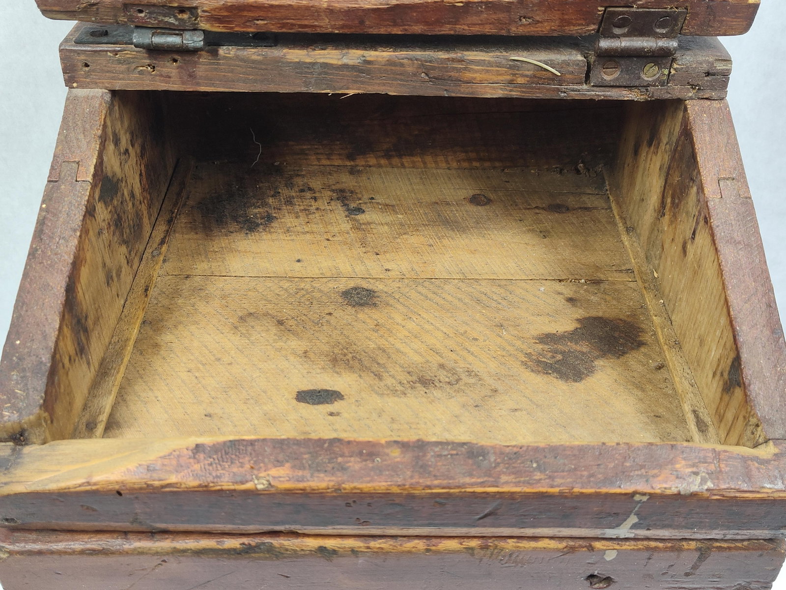 Early Primitive Hanging Salt Box - 3