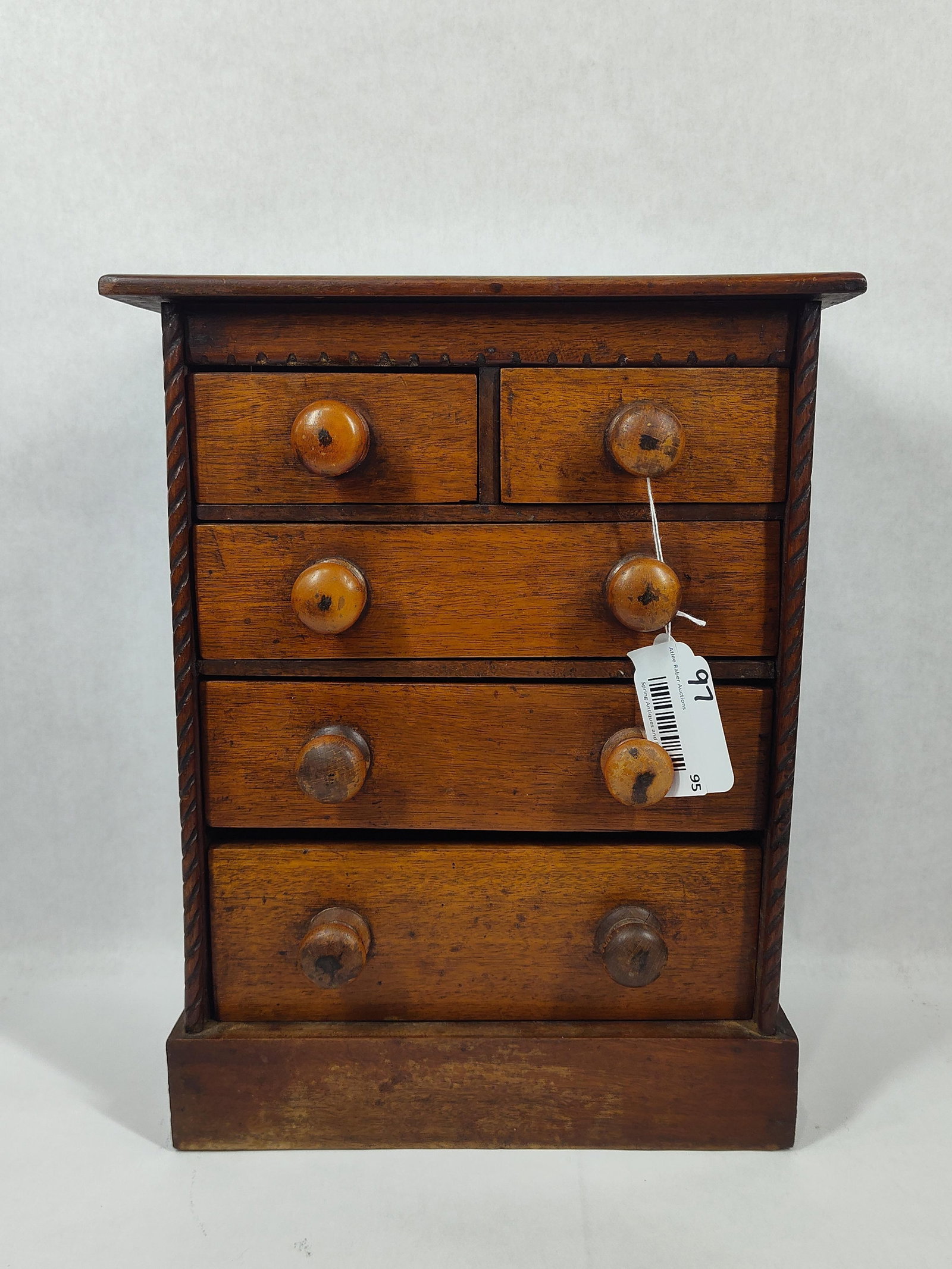 Early Child's or Minature 5-drw Chest of Drawers: With carved rope twist design down front sides. Has a great early look!! 12in wide 6.5in deep 15in tall.