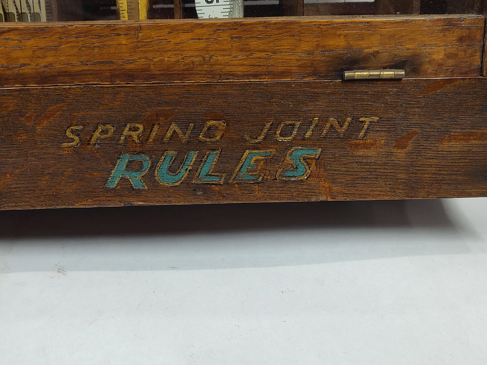 Lufkin Spring Joint Rules Oak Display Case - 2
