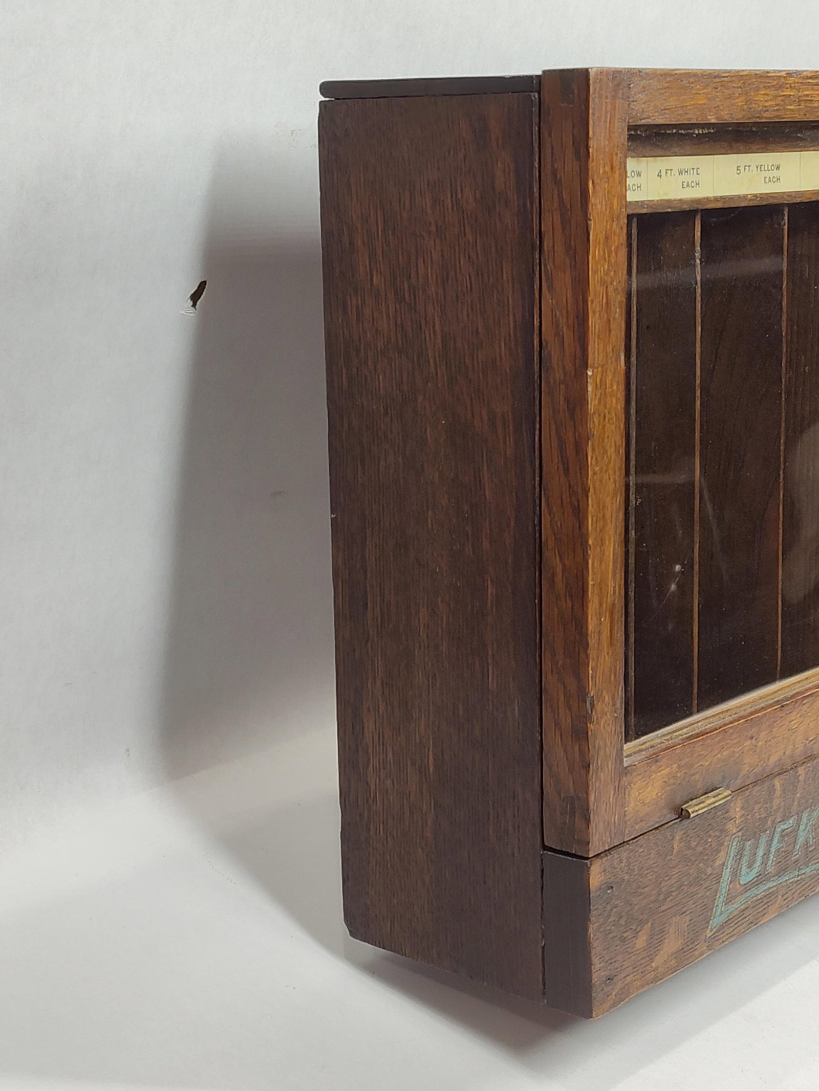 Lufkin Spring Joint Rules Oak Display Case - 4