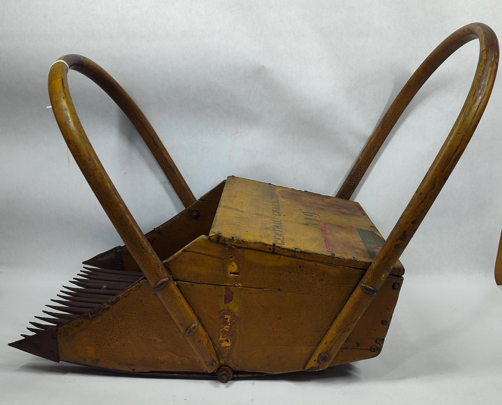 Central Cranberry Co Mustard Painted Scoop (1 of 6)