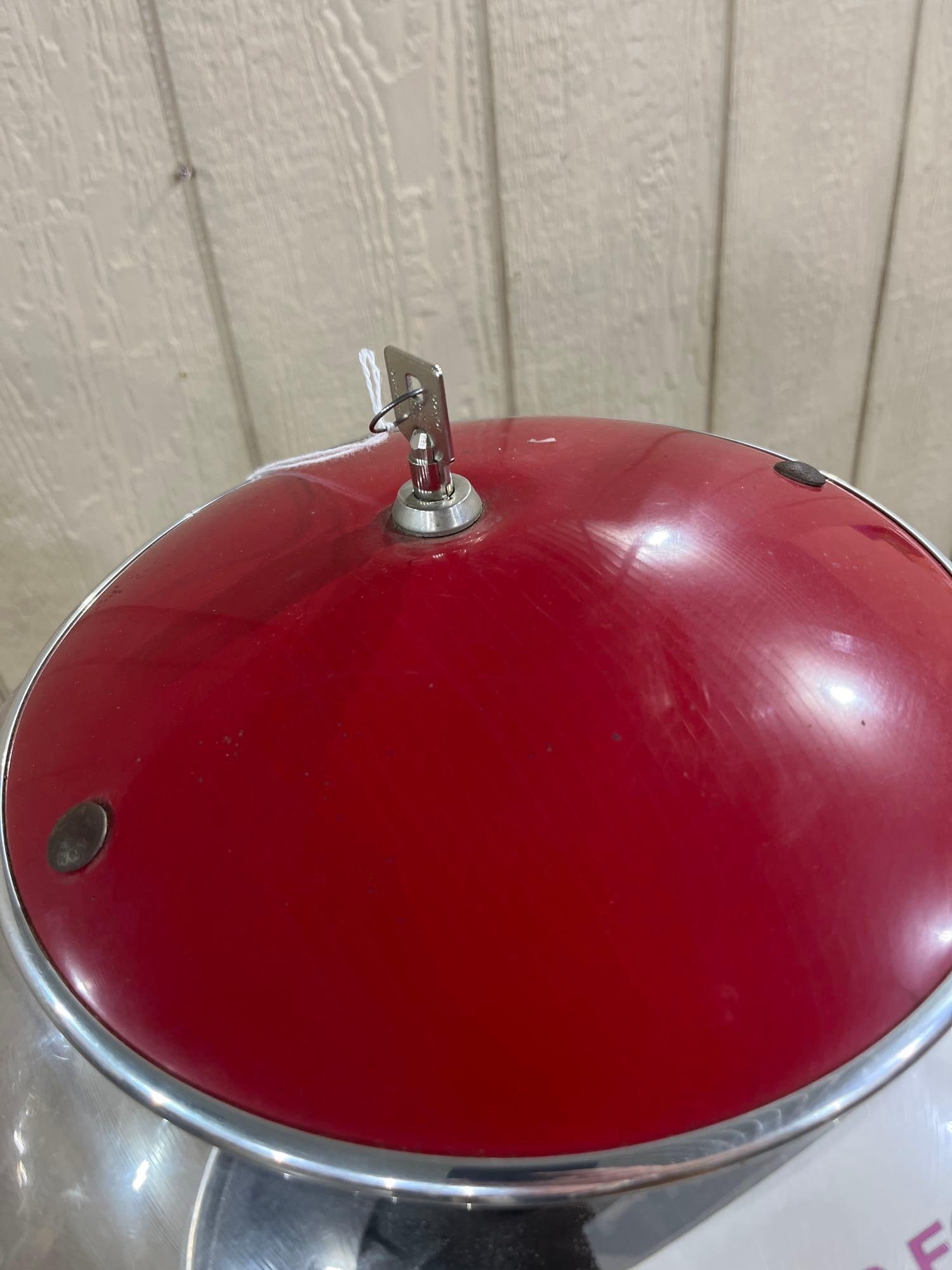 Large Spin Bottom Gum Ball Machine - 5