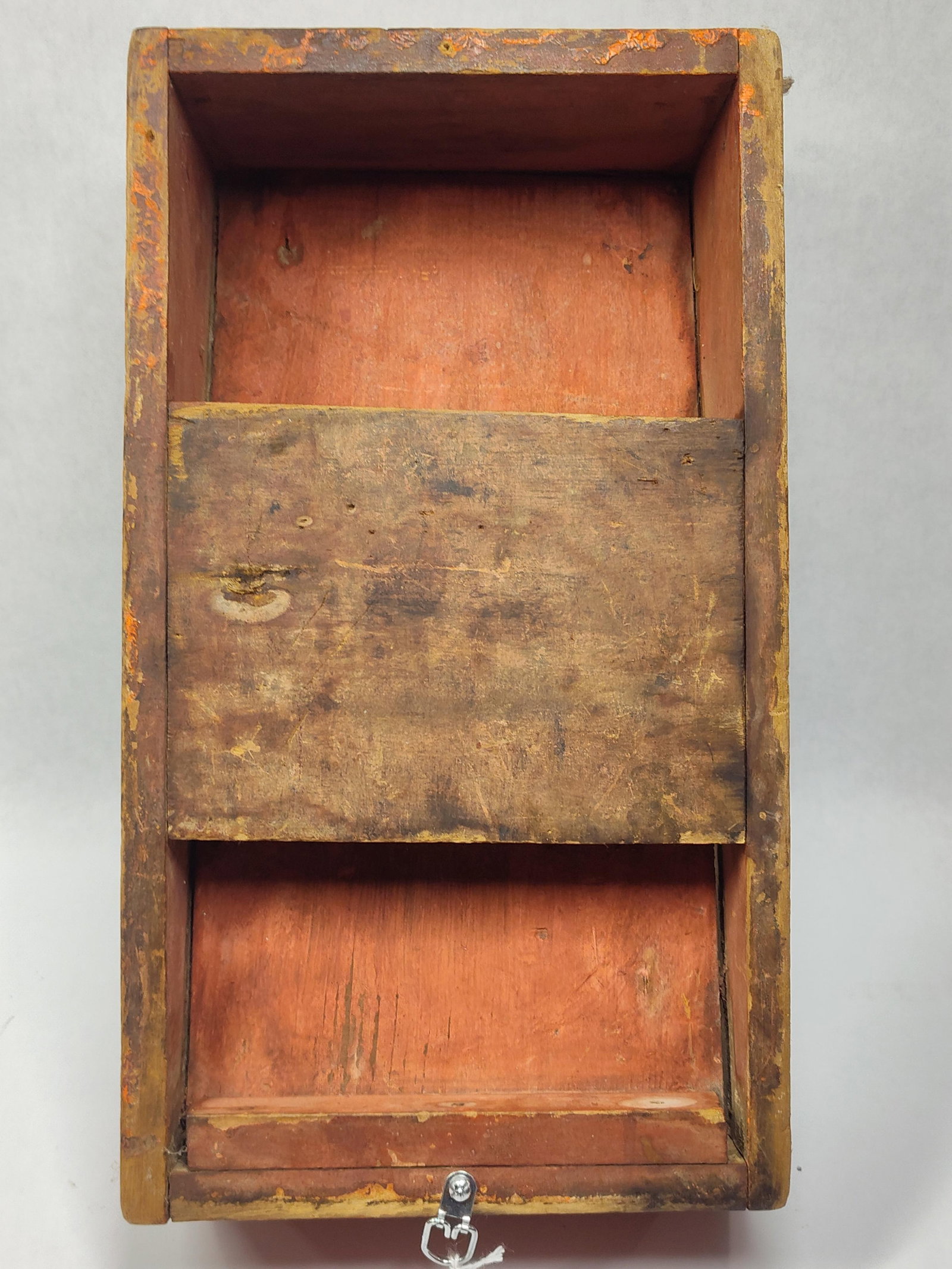 Primitive Painted Grain Mashing Box?? - 3