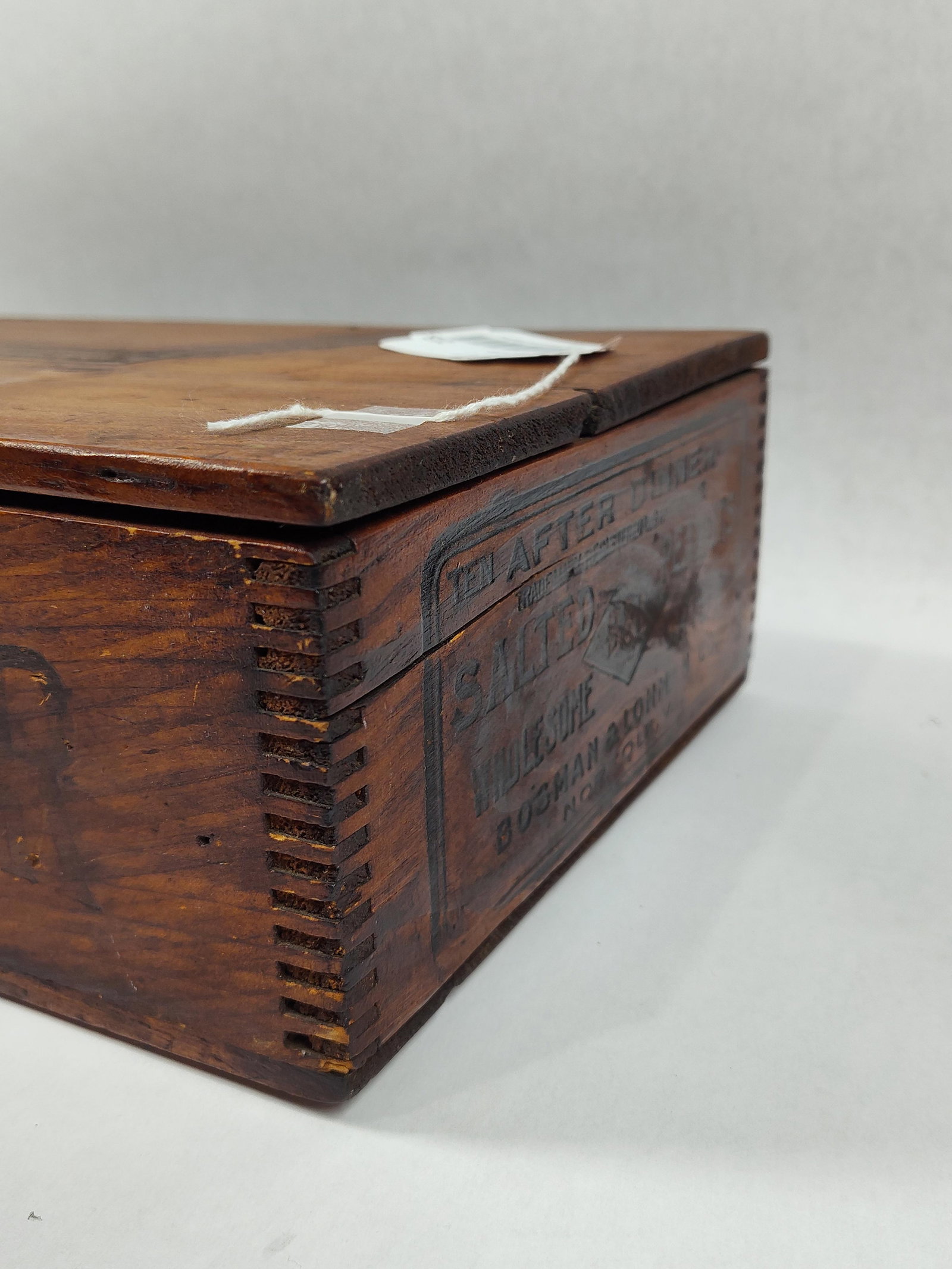 After Dinner Salted Peanuts dovetailed box - 4