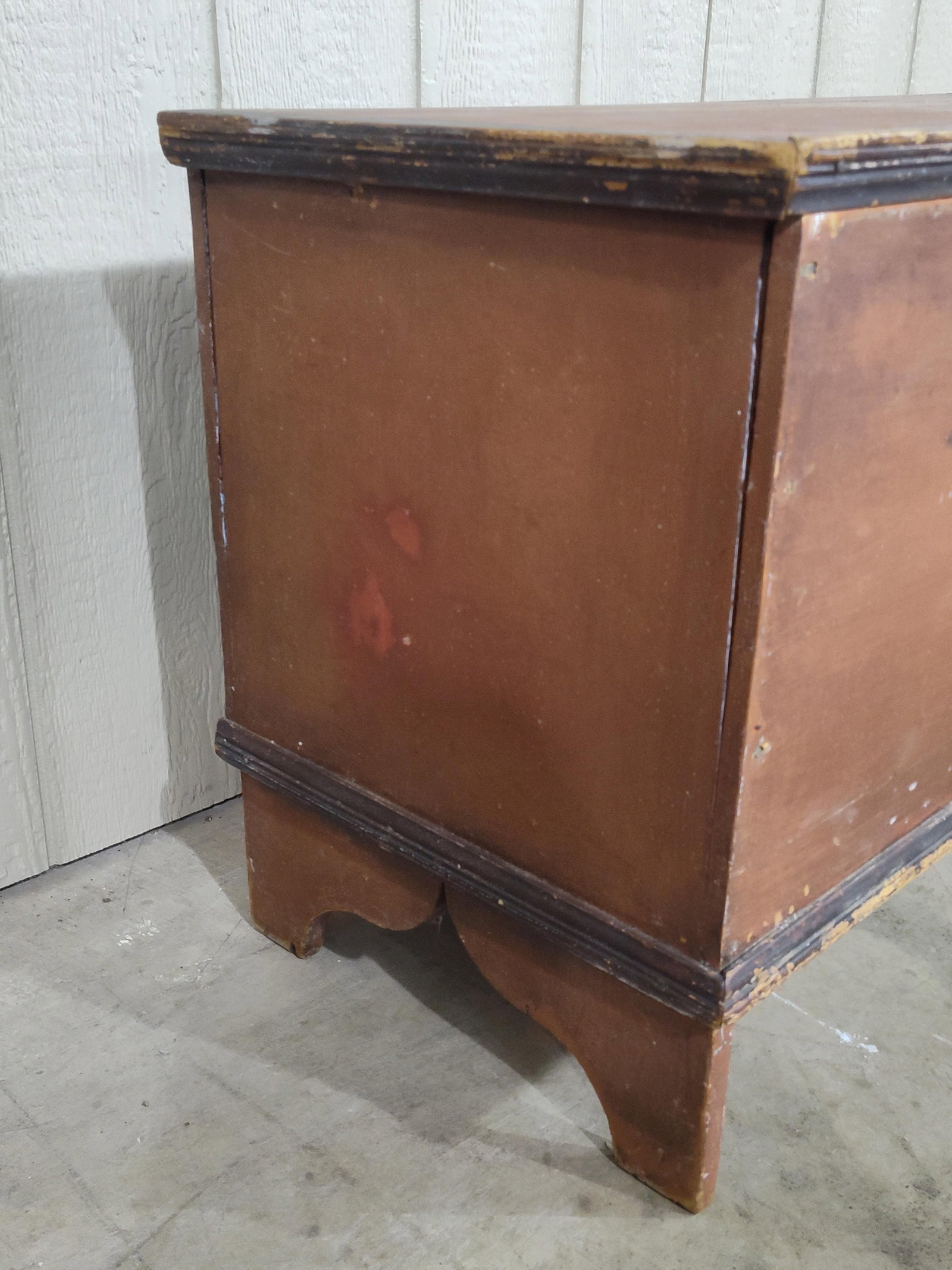 Early Sq Nailed Painted Footed Chest - 9