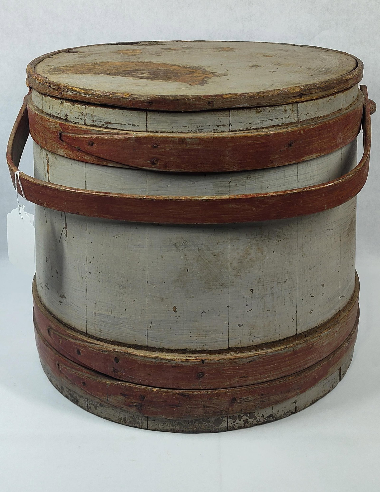 Large Painted Firkin Bucket w Lid: Nice painted bottom stack bucket. Thirteen inches tall.