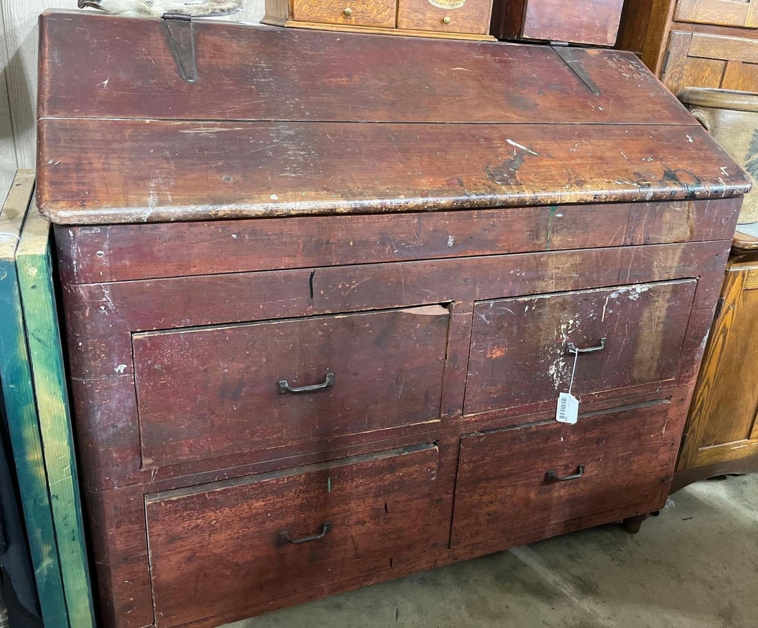 Great 1800s Sq Nailed Standing Depot Desk (1 of 6)