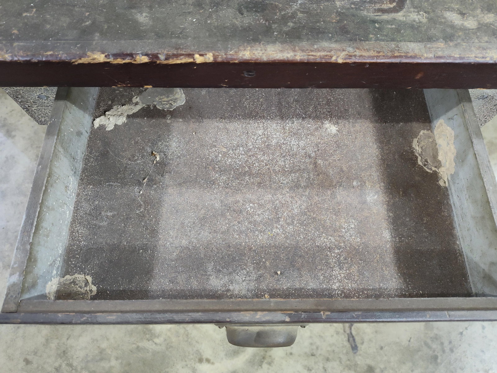 Small Primitive 1-drw Table - 3