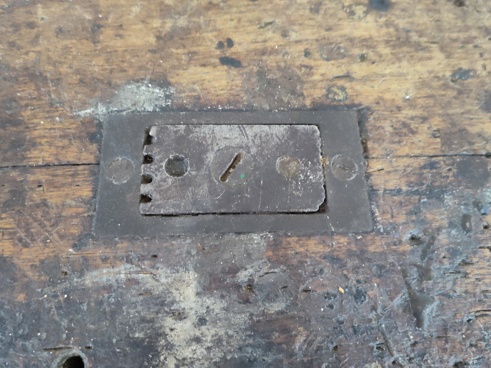Great Painted 5-drw Workbench - 4