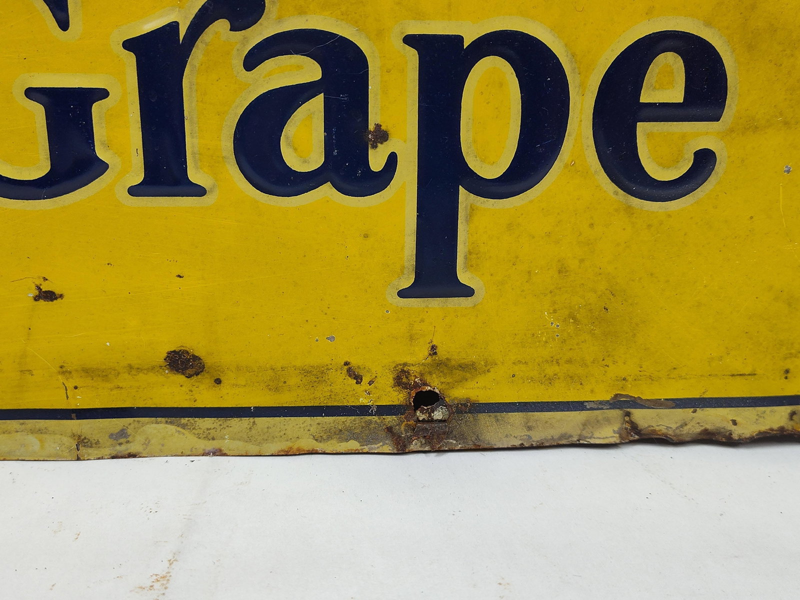 SST Grape Ola embossed sign - 8