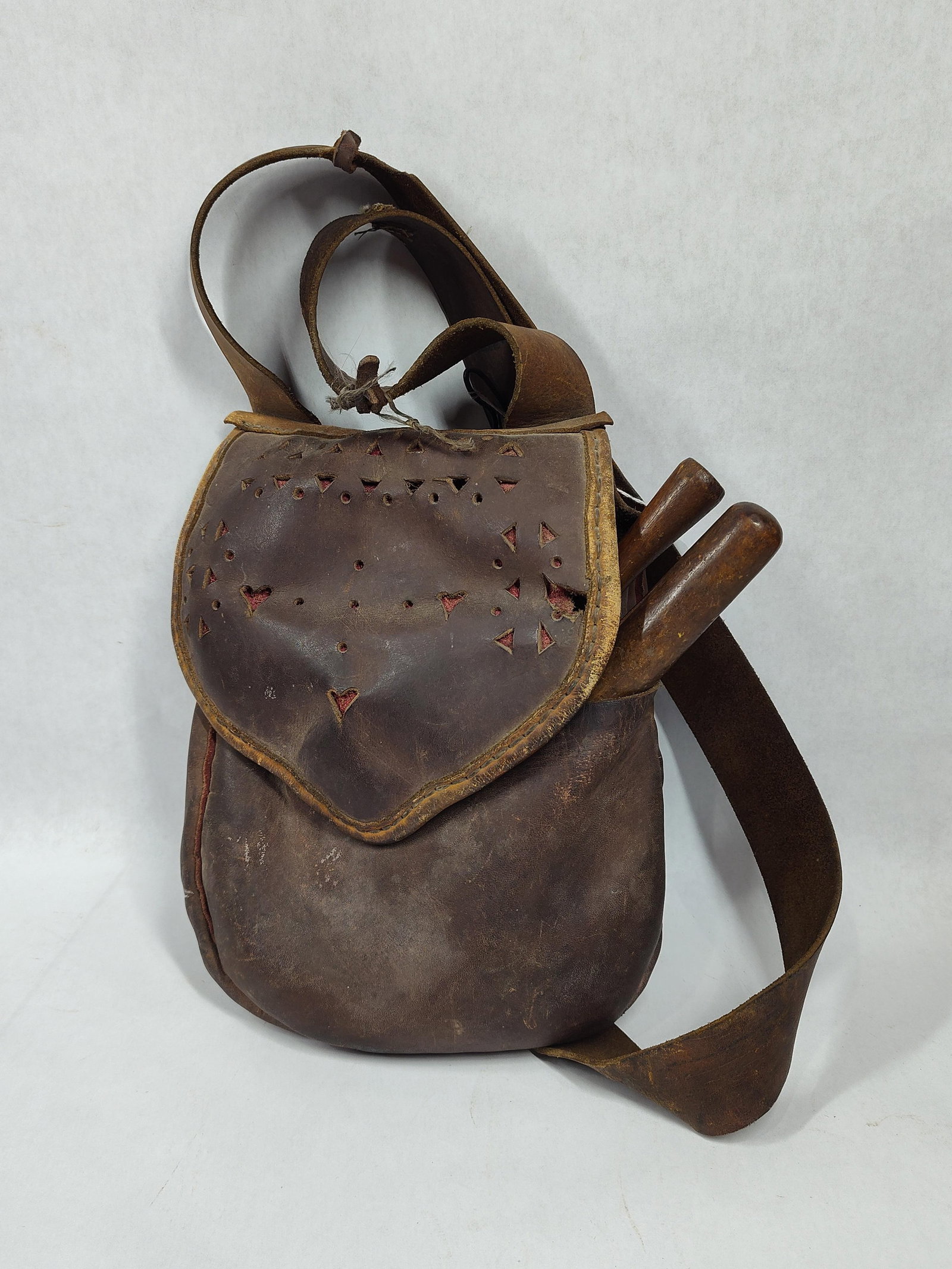 Early Tooled Leather Hunting Pouch w/old skinning knives (1 of 7)