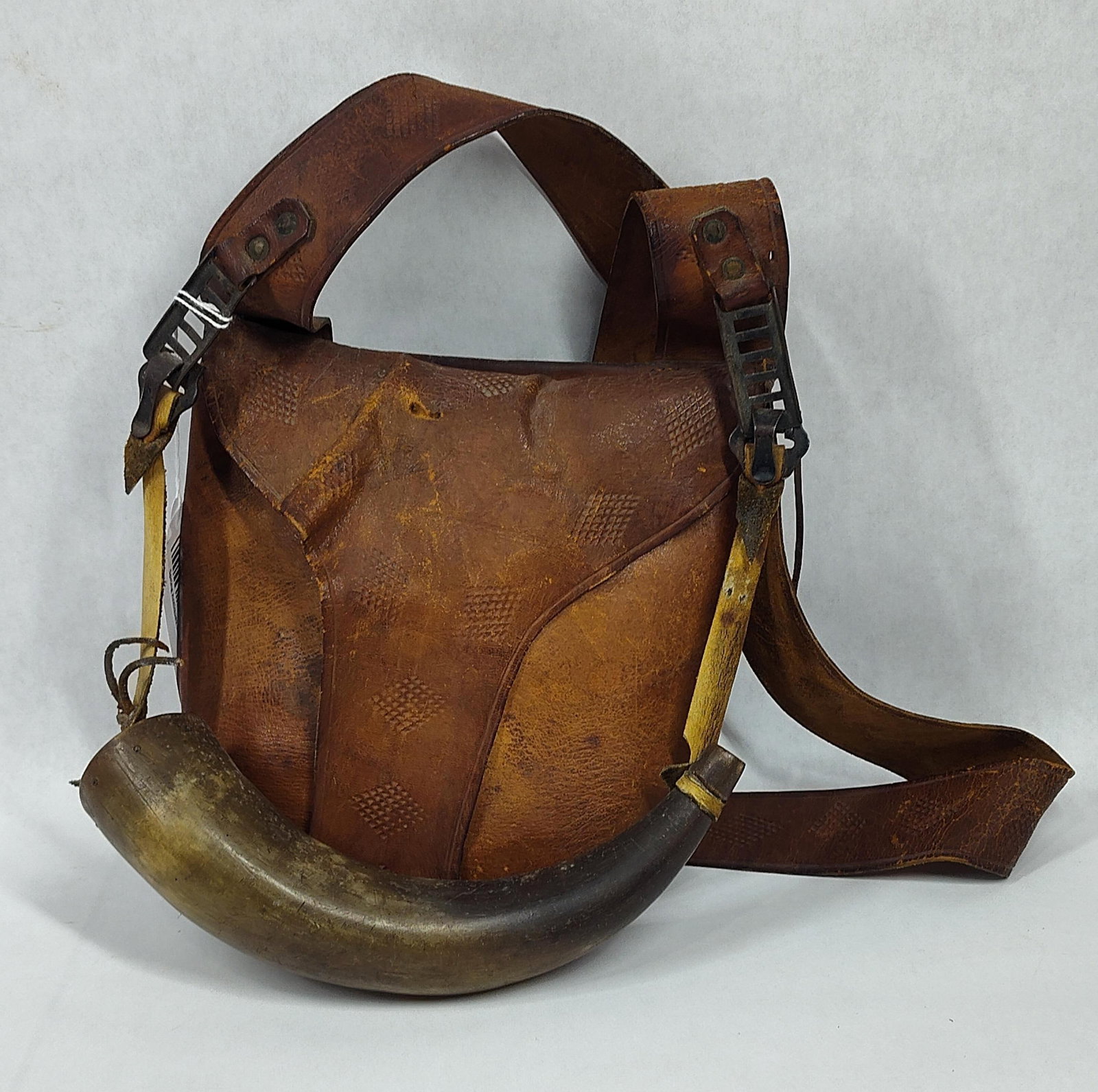 Early Leather Hunting Pouch with Powder Horn: Shows period wear, overall in good condition! Pouch is approximately 7in x 7in.