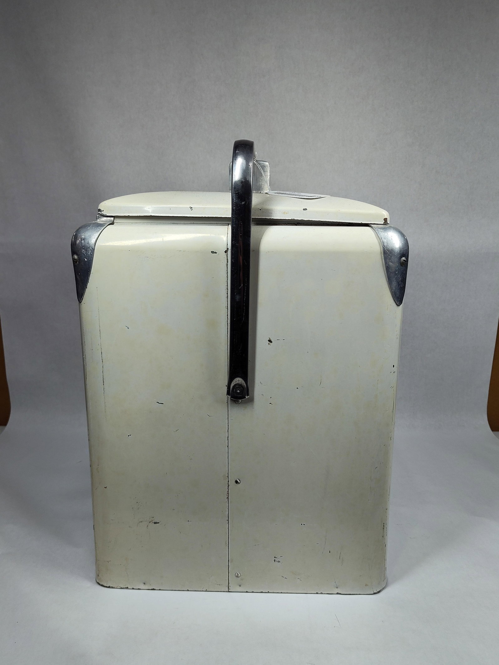 Progress Refrigerator Co 7up Cooler - 10