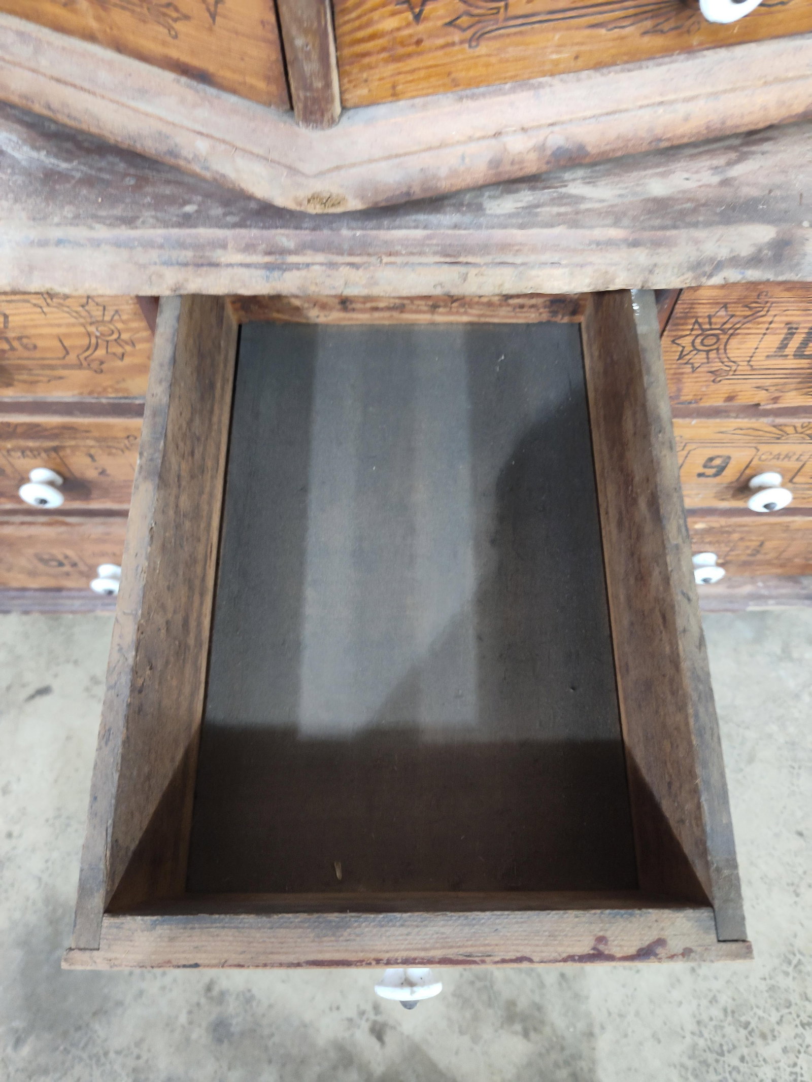 Outstanding Octagonal 98drw Rotating Hardware Cabinet - 6