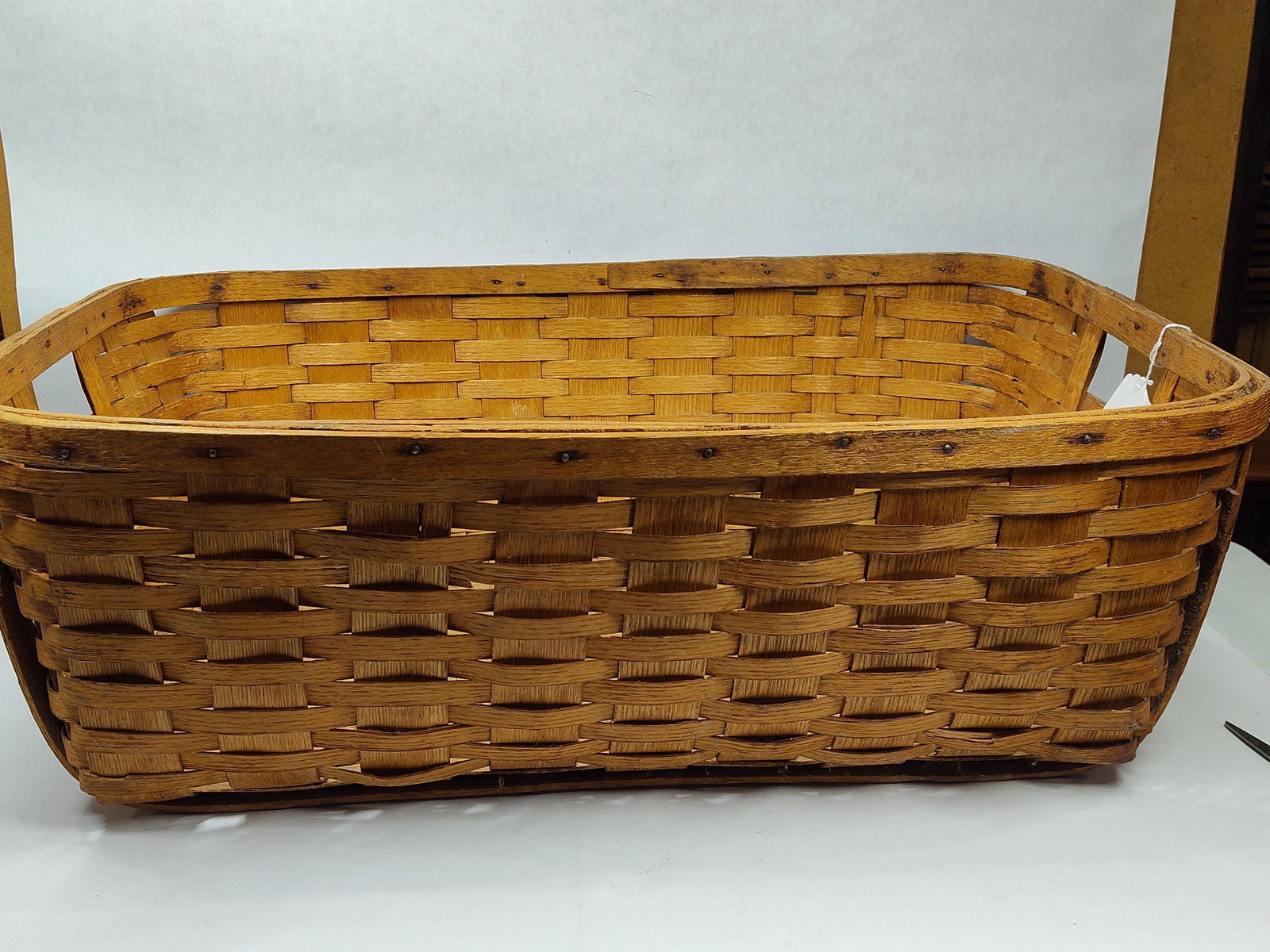 Large primitive gathering basket - 2