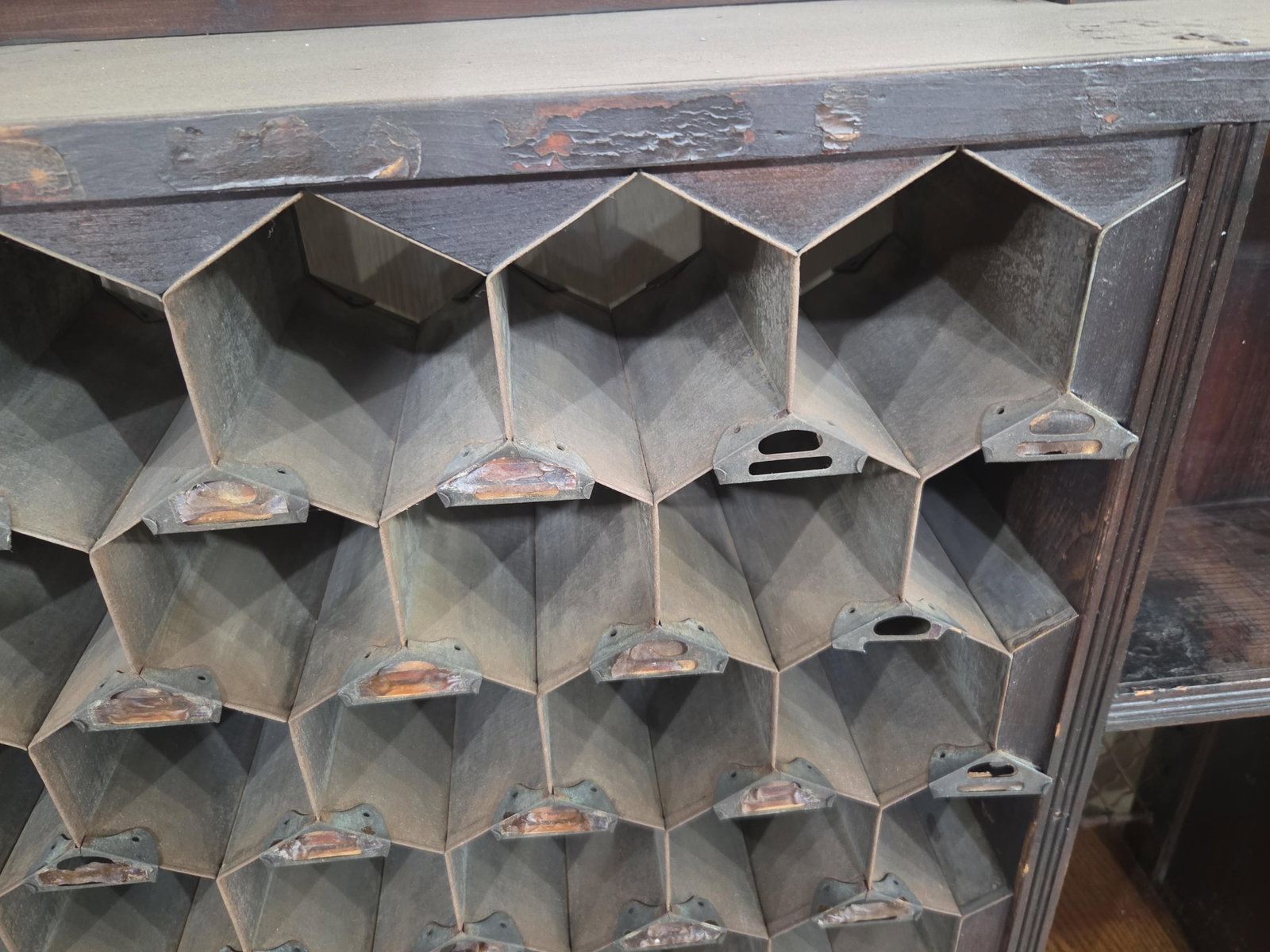 Outstanding Mail Delivery Postal Cabinet - 15