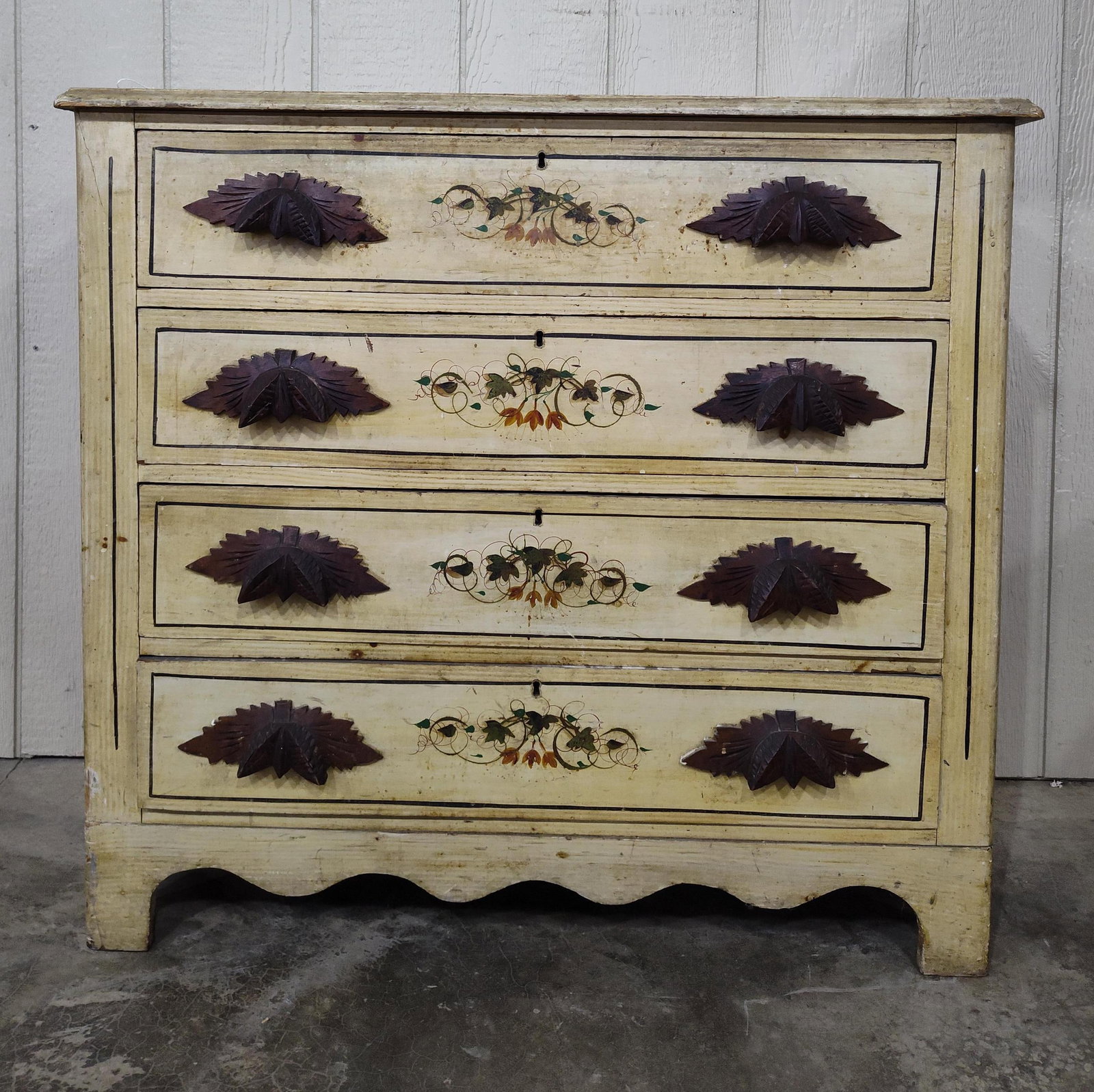 Great Early Hand-Painted Chest of Drawers (1 of 7)