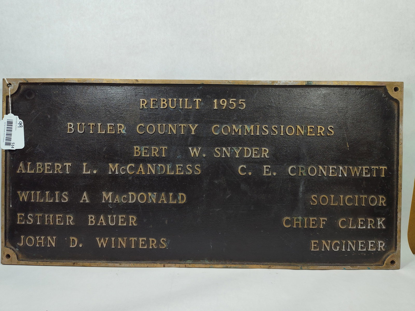 1955 Butler County PA Bronze Bridge Plaque/Sign: Heavy cast sign depicting names of person's involved in a rebuilt in 1955, probably a bridge rebuilt? 14.5in x 31in.