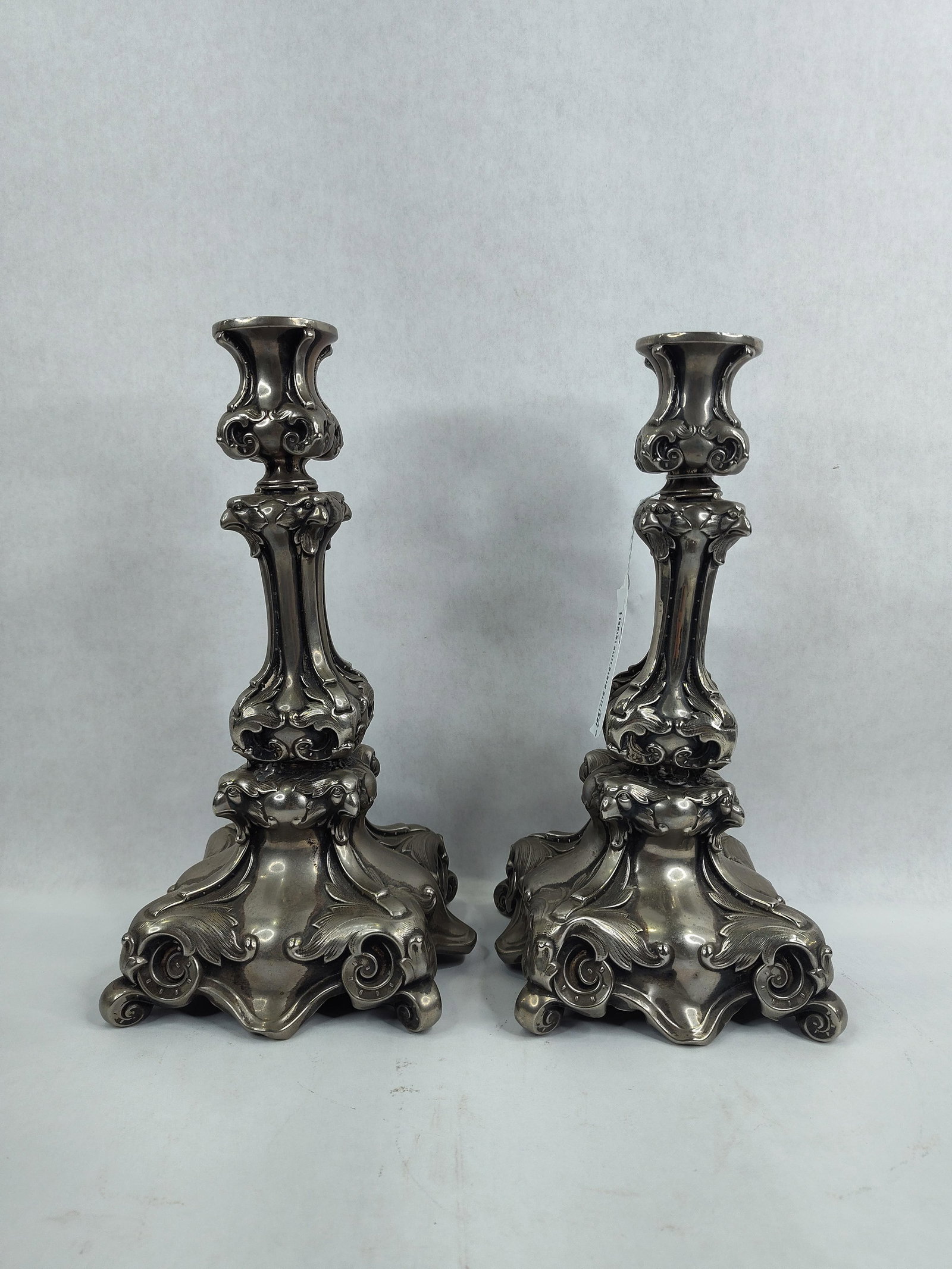 Baroque/Rococo Style Phoenix Head candlesticks (1 of 9)