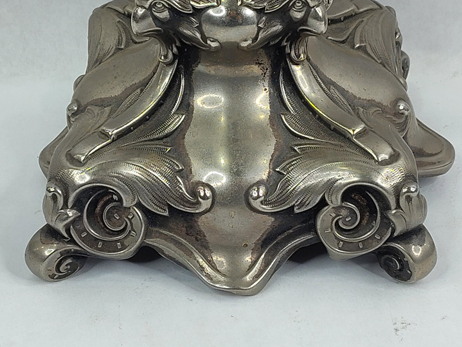 Baroque/Rococo Style Phoenix Head candlesticks - 5