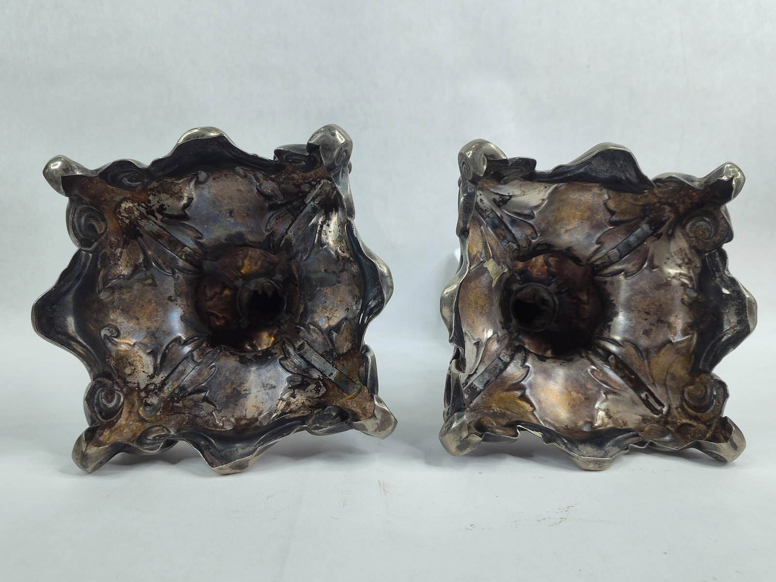 Baroque/Rococo Style Phoenix Head candlesticks - 9