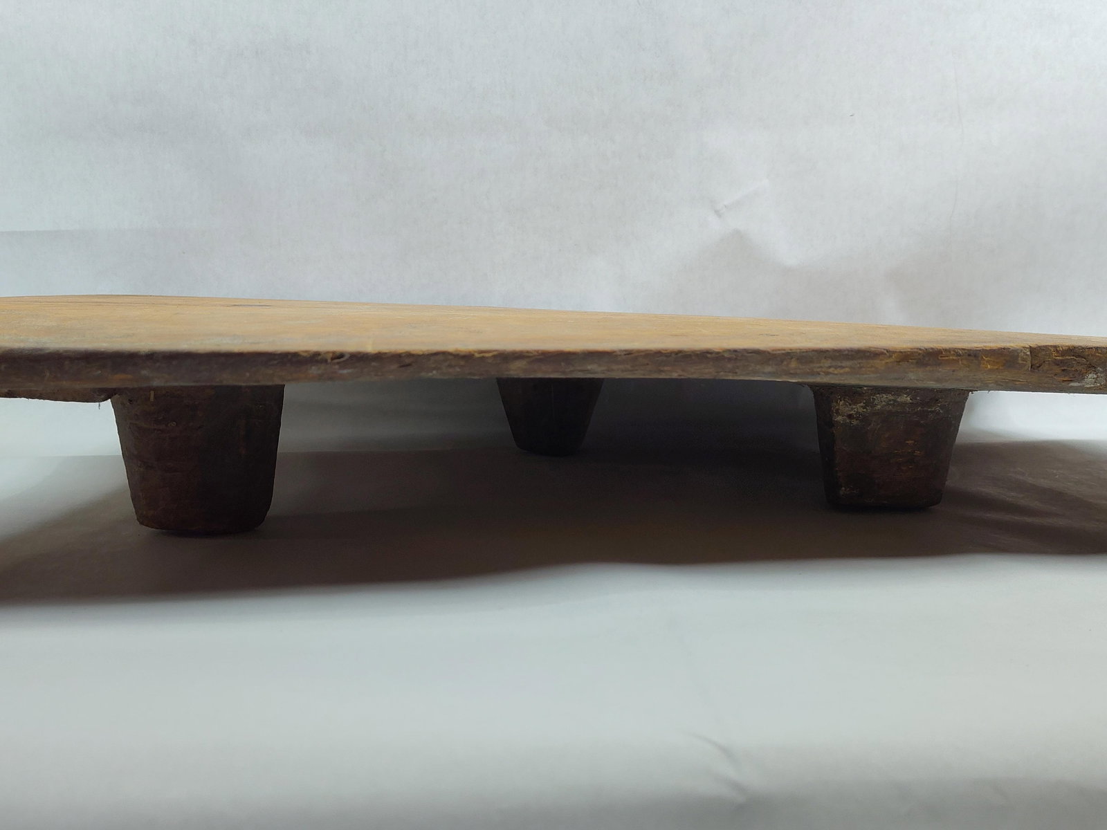 Large primitive footed breadboard - 3
