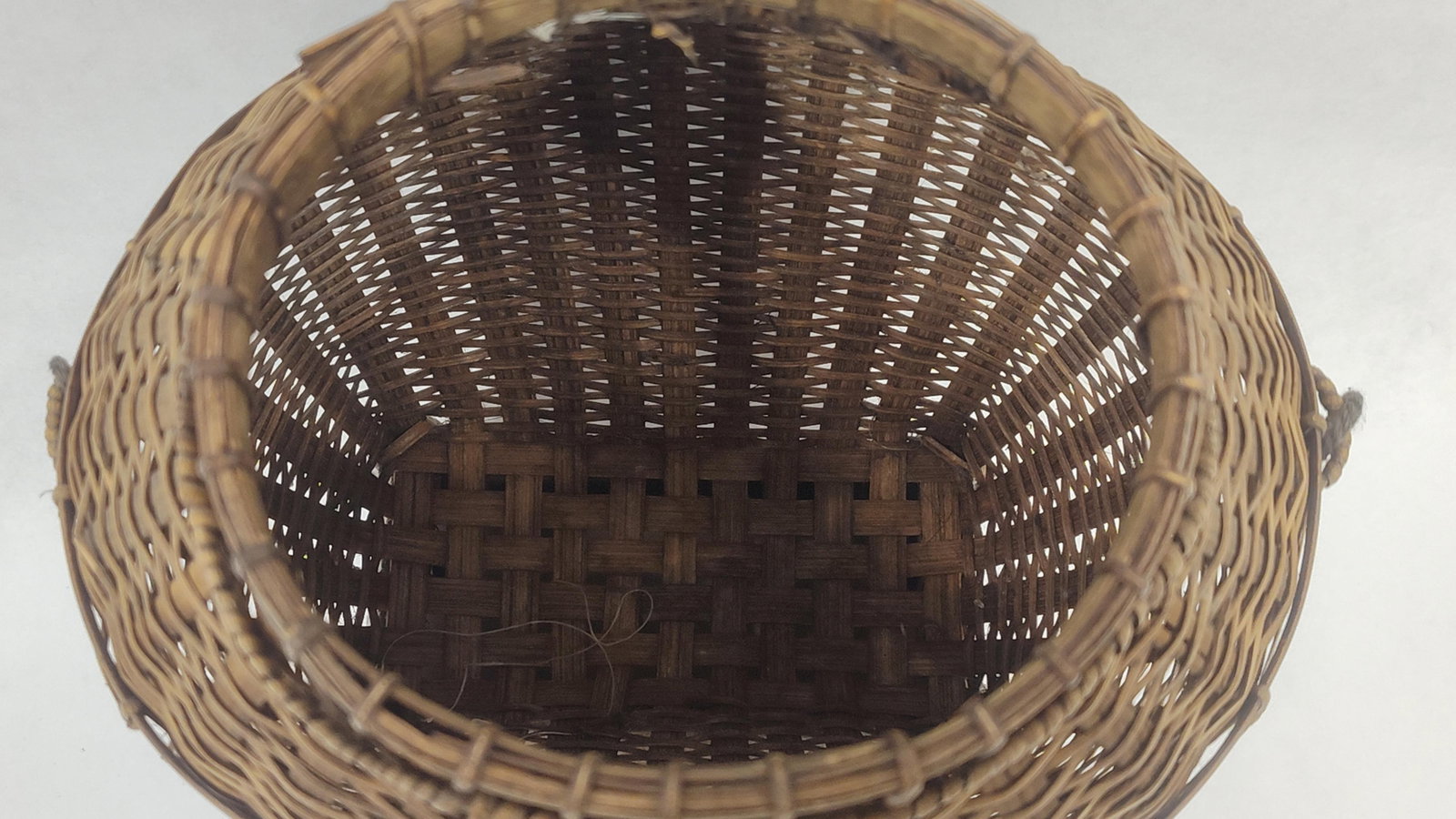 Bamboo Oriental Fish Basket - 2