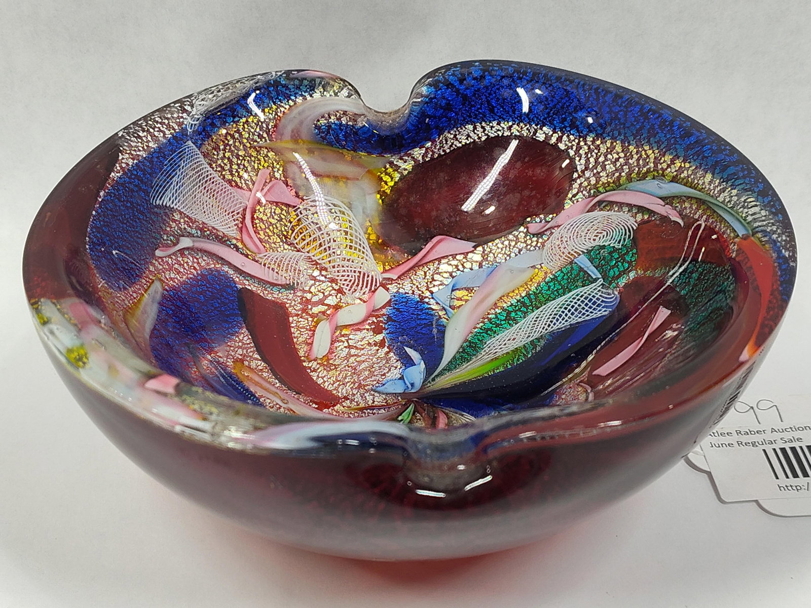 Murano Tutti Frutti Art Glass Ashtray Attributed to Dino Martens: A heavy, thick-walled hand-blown Murano art glass ashtray, attributed to the mid-century designs of Dino Martens for Aureliano Toso or Fratelli Toso. The piece is created using the complex Tutti