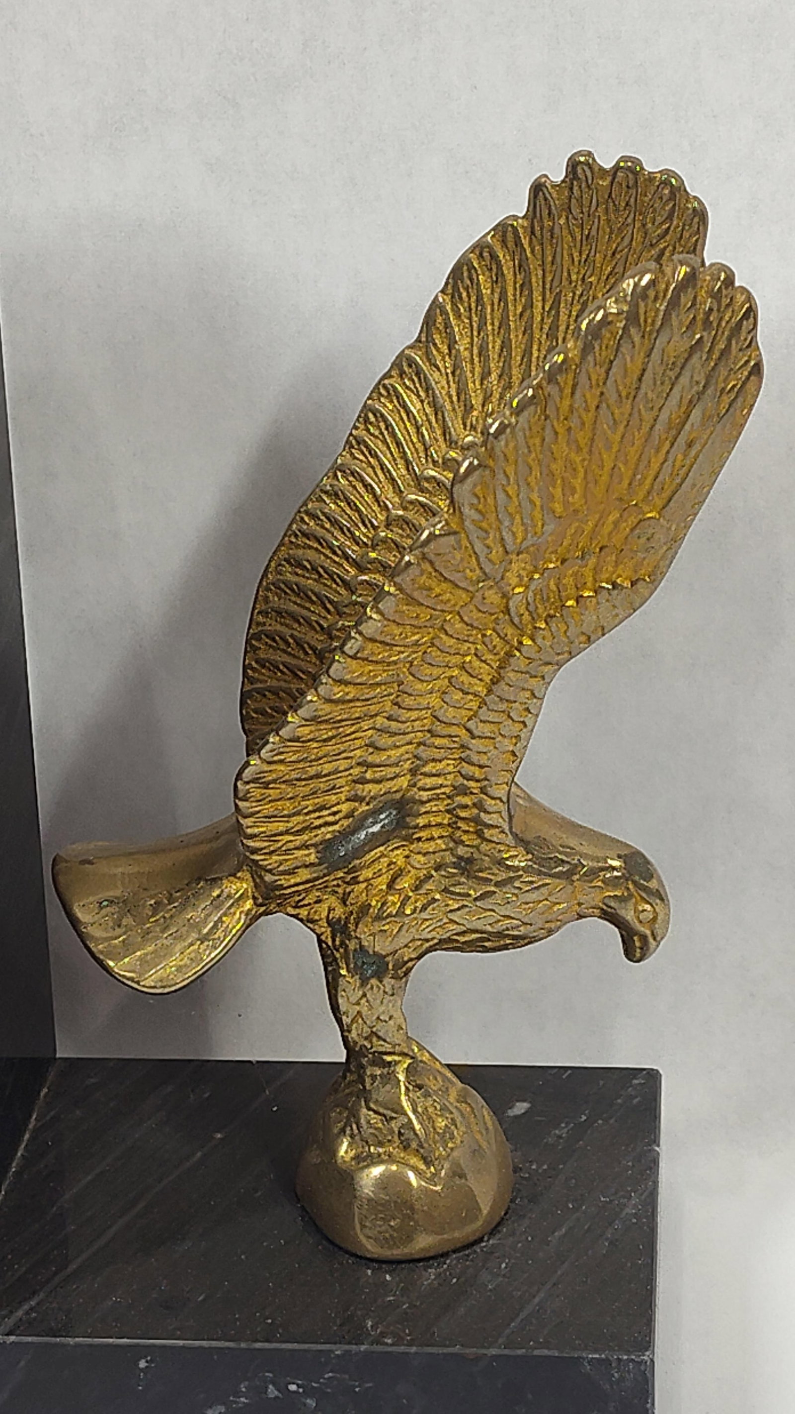 A Pair ofBrass Eagle and Marble Bookends - 2