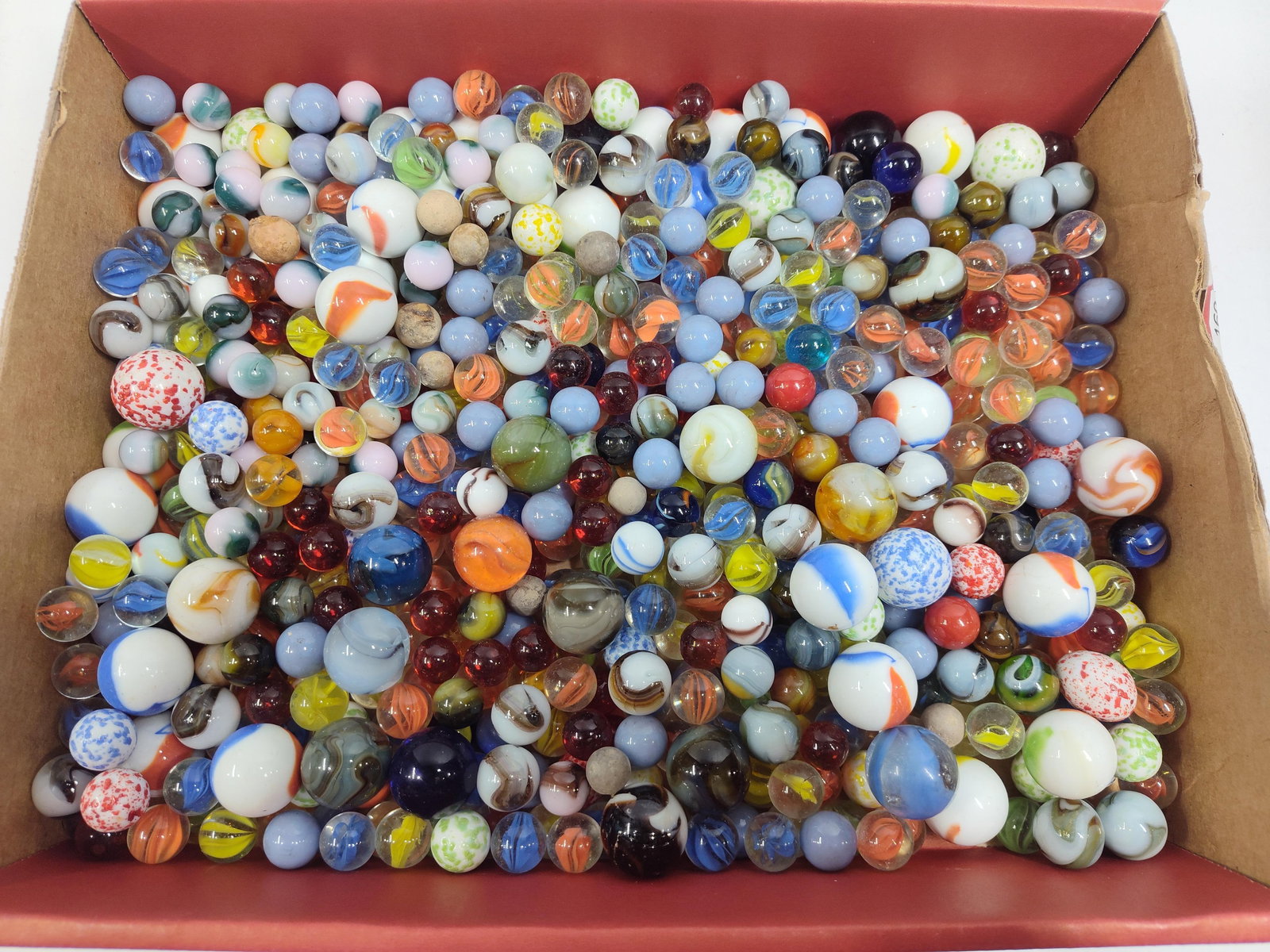 and Antique Machine-Made and Handmade Marbles Including Uranium Glass Examples (1 of 5)