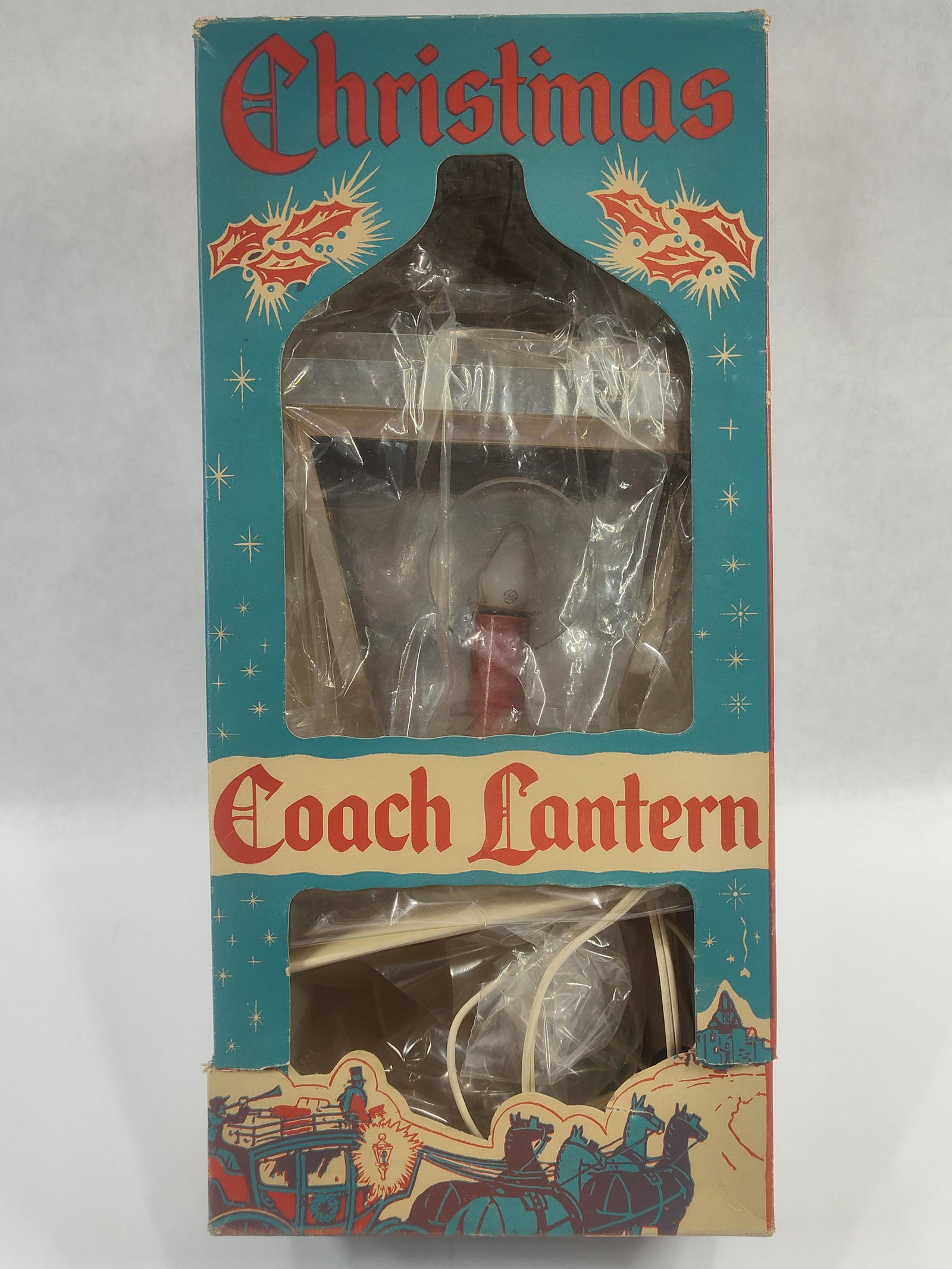 Christmas Coach Lantern Cat. No. 940 in Original Box (1 of 3)