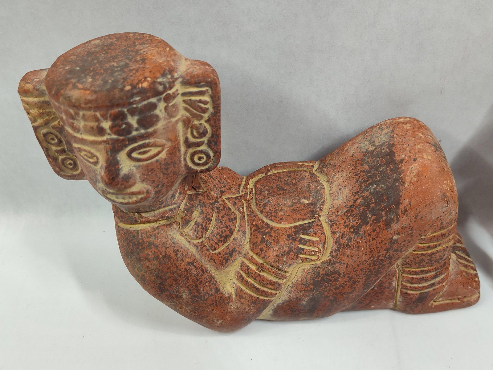 Two Pre-Columbian Style Ceramic Figurines - 2