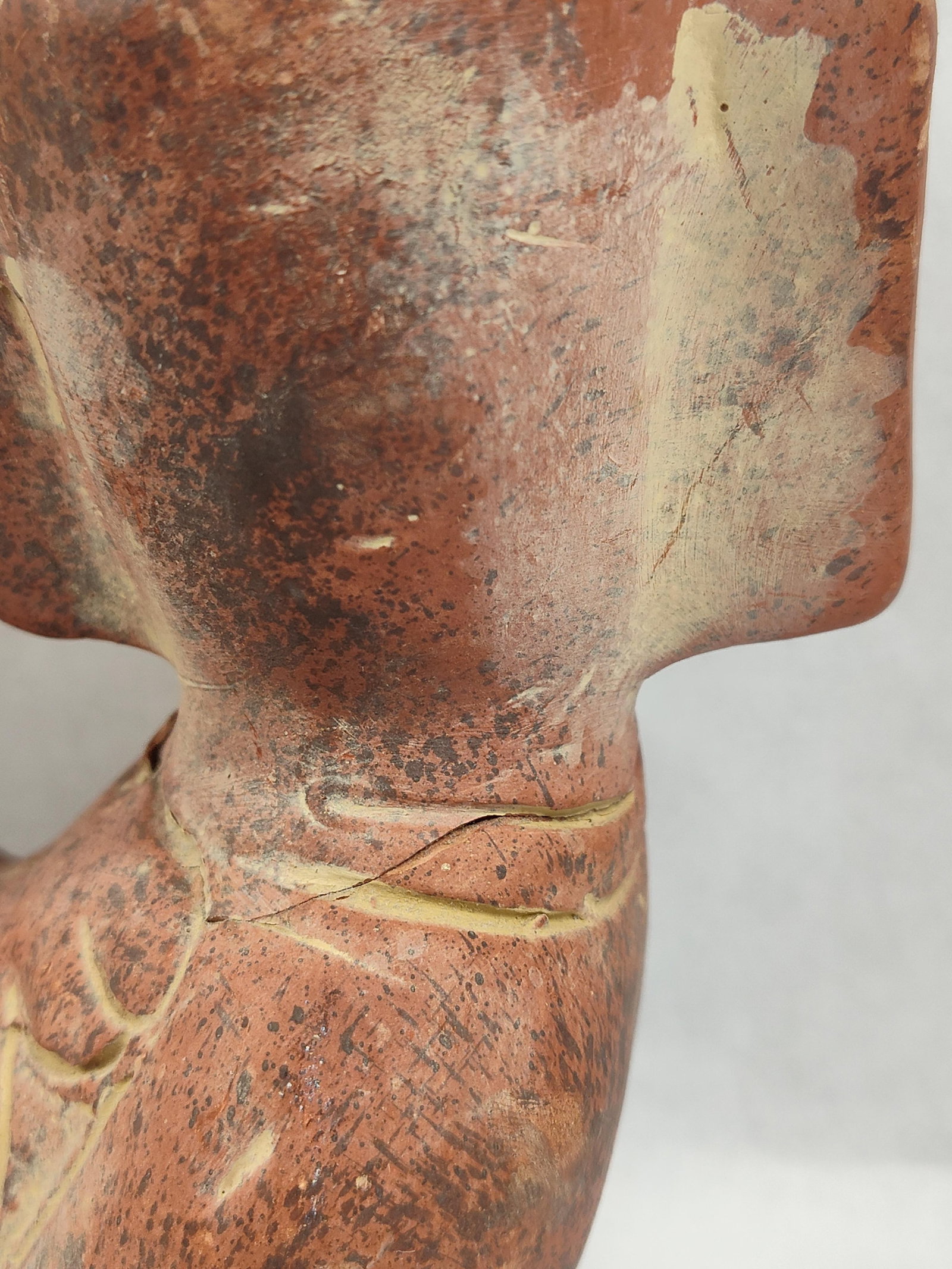 Two Pre-Columbian Style Ceramic Figurines - 4